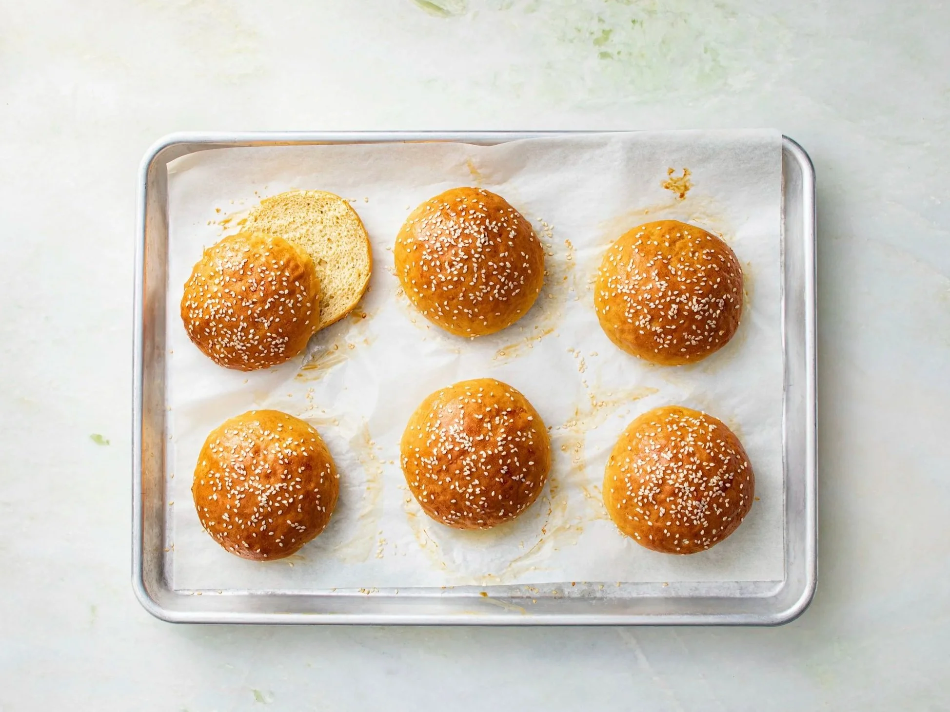 SFS_GF_Hamburger_Buns_55393.jpg