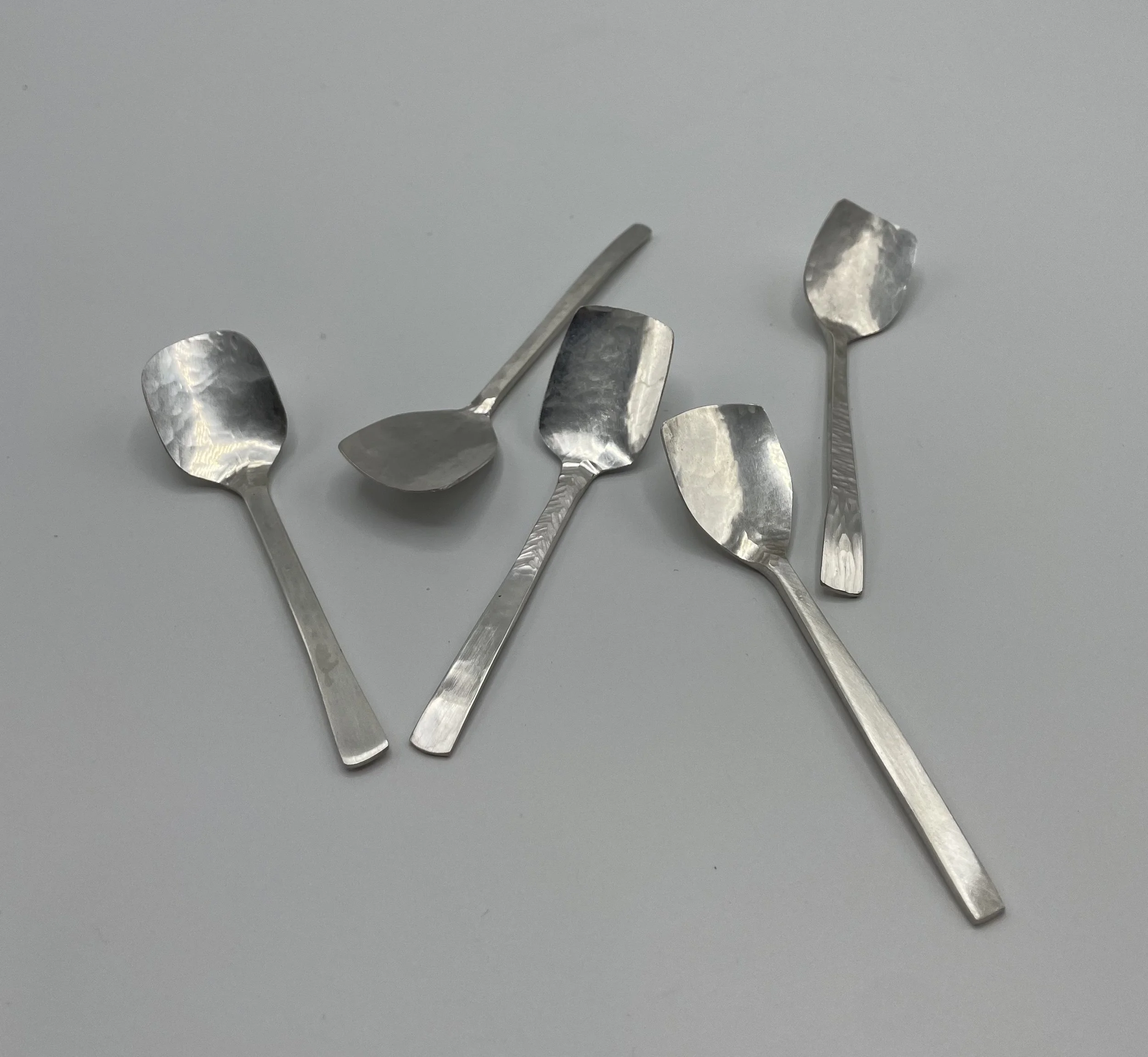 saltshovels.jpg