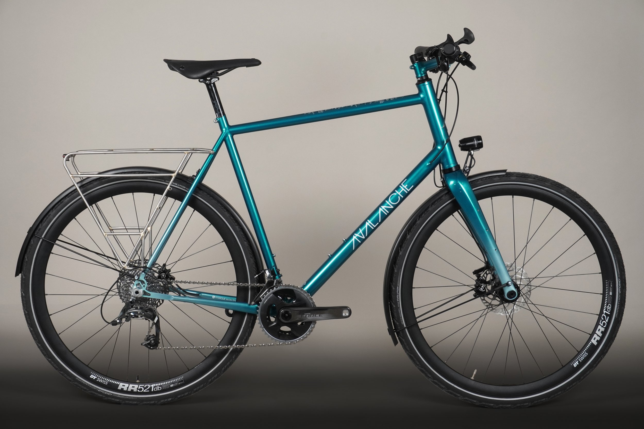 AVALANCHE CYCLES - VELO SUR MESURE-VOYAGE BLEU MER.jpg