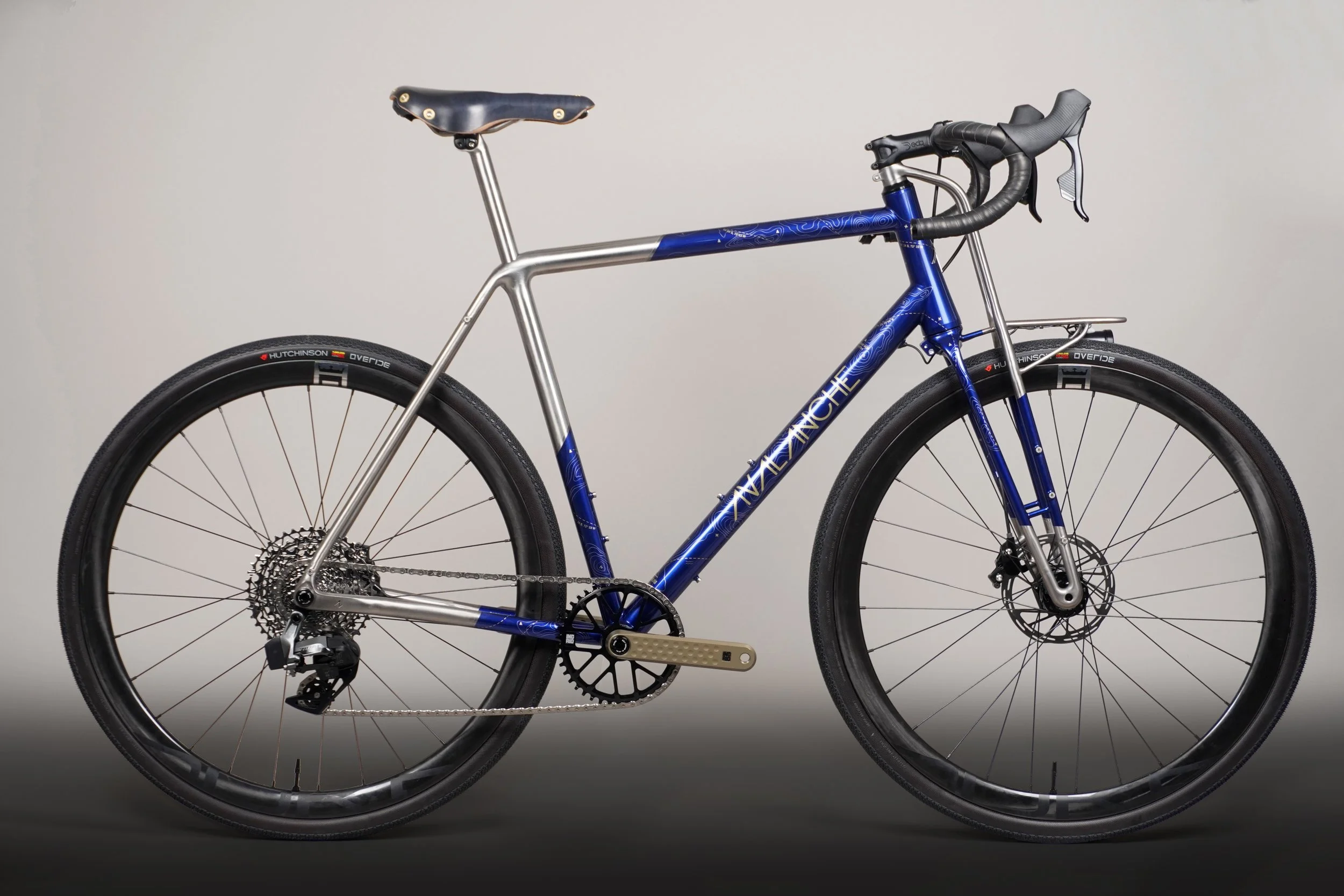 AVALANCHE CYCLES - BESPOKED TITANIUM BLUE TRUSS 01.jpg