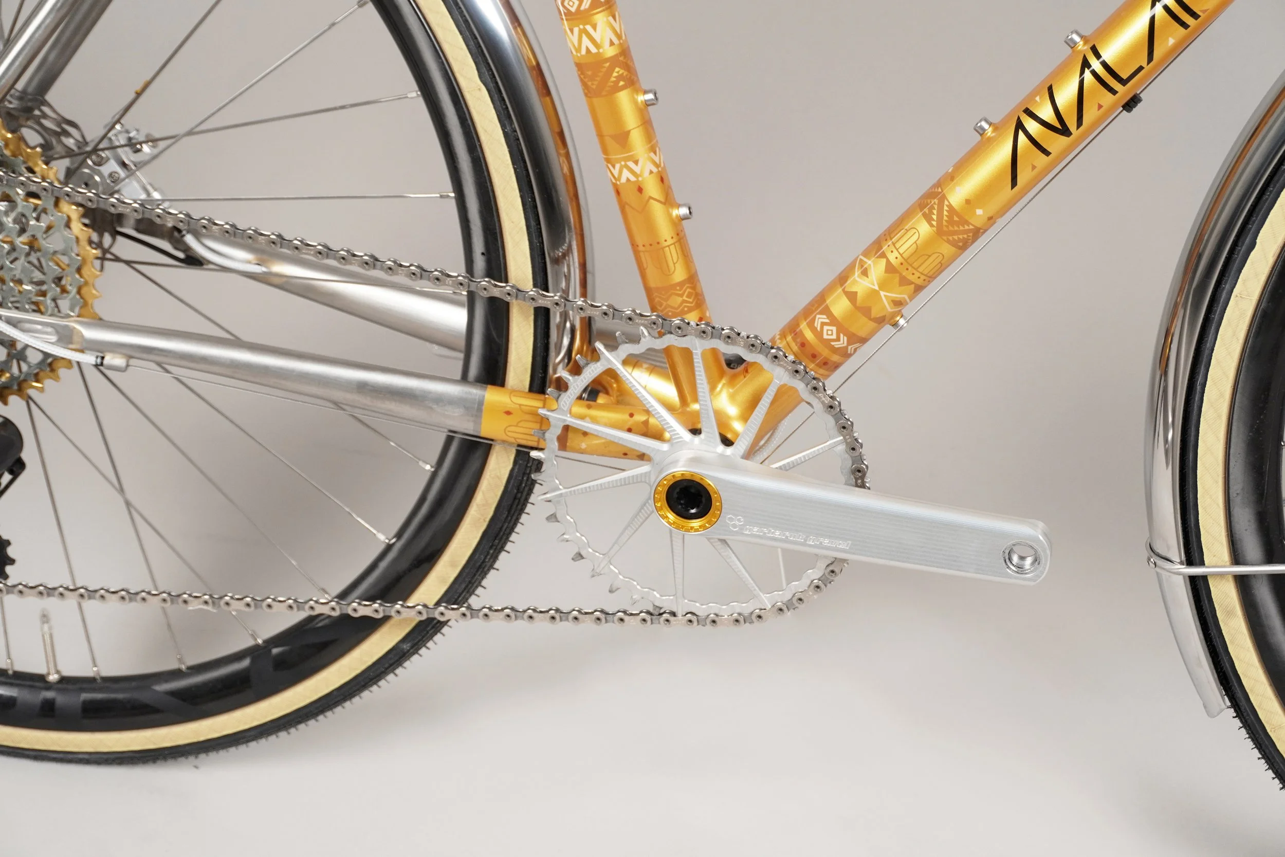 AVALANCHE CYCLE-randonneuse sur mesure inox 07.jpg