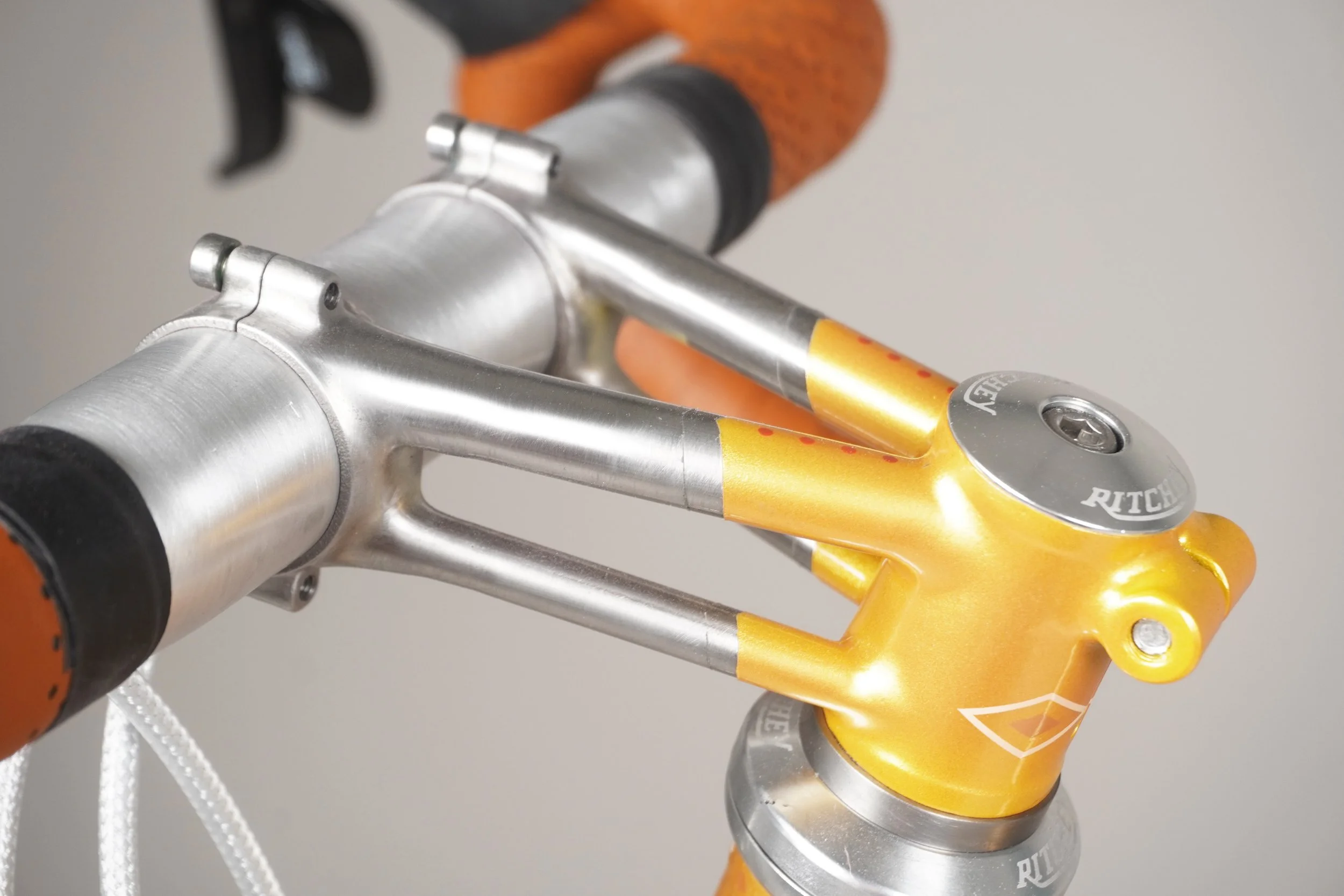 AVALANCHE CYCLE-randonneuse sur mesure inox 33.jpg