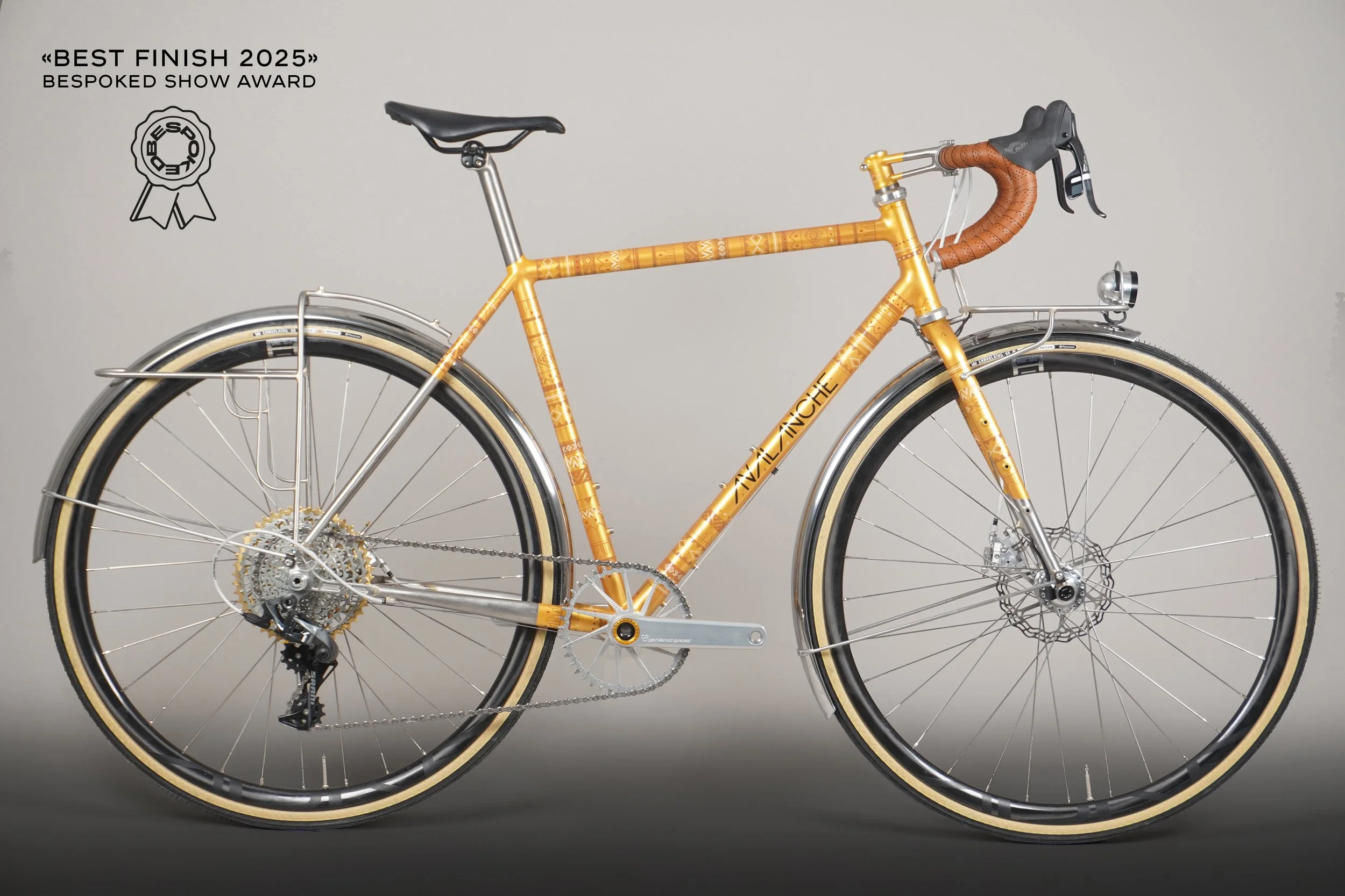 AVALANCHE CYCLE-randonneuse sur mesure inox AWARD.jpg