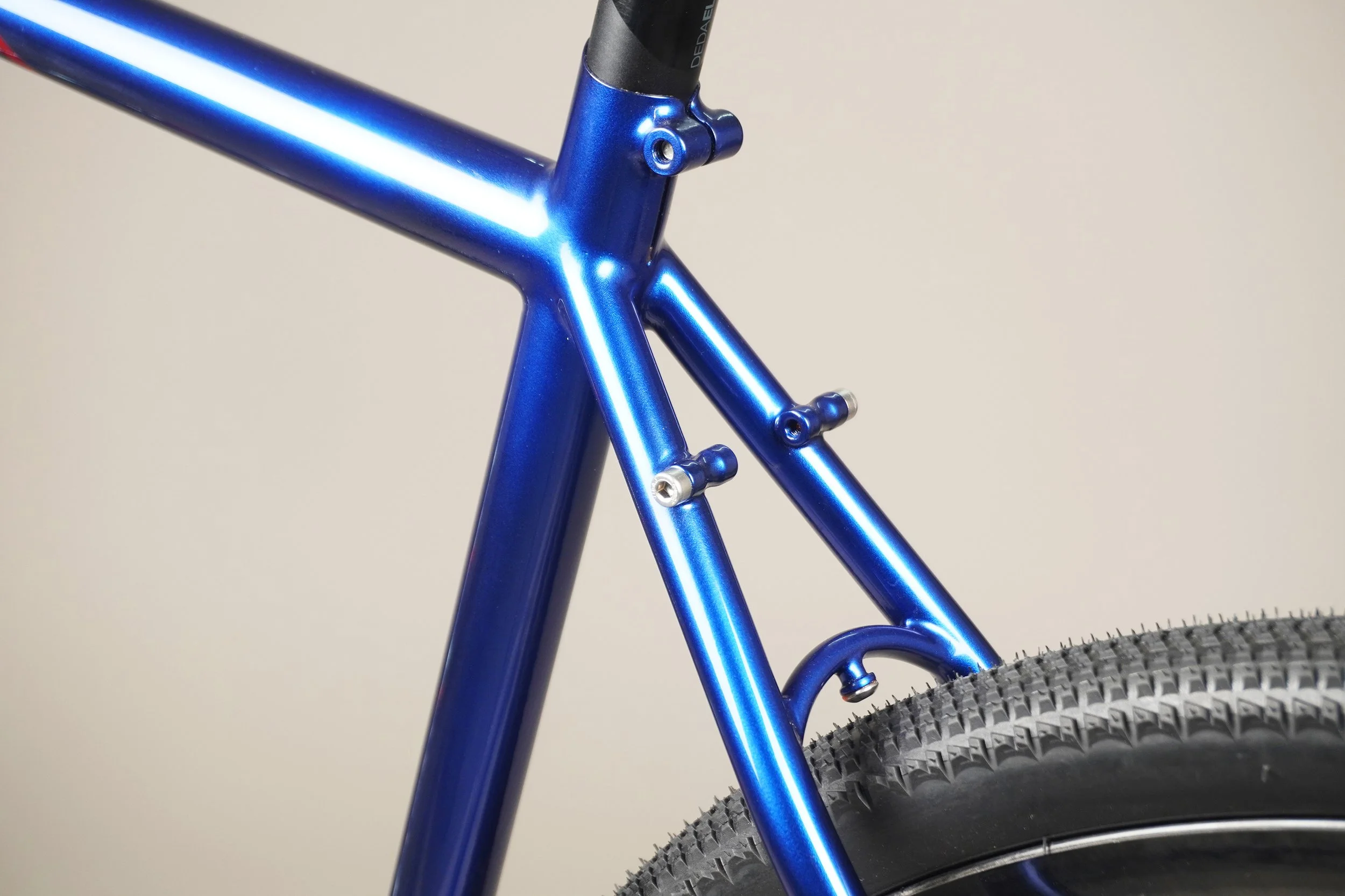 AVALANCHE CYCLES - ACIER SUR MESURE CAMPA GRX 11.jpg