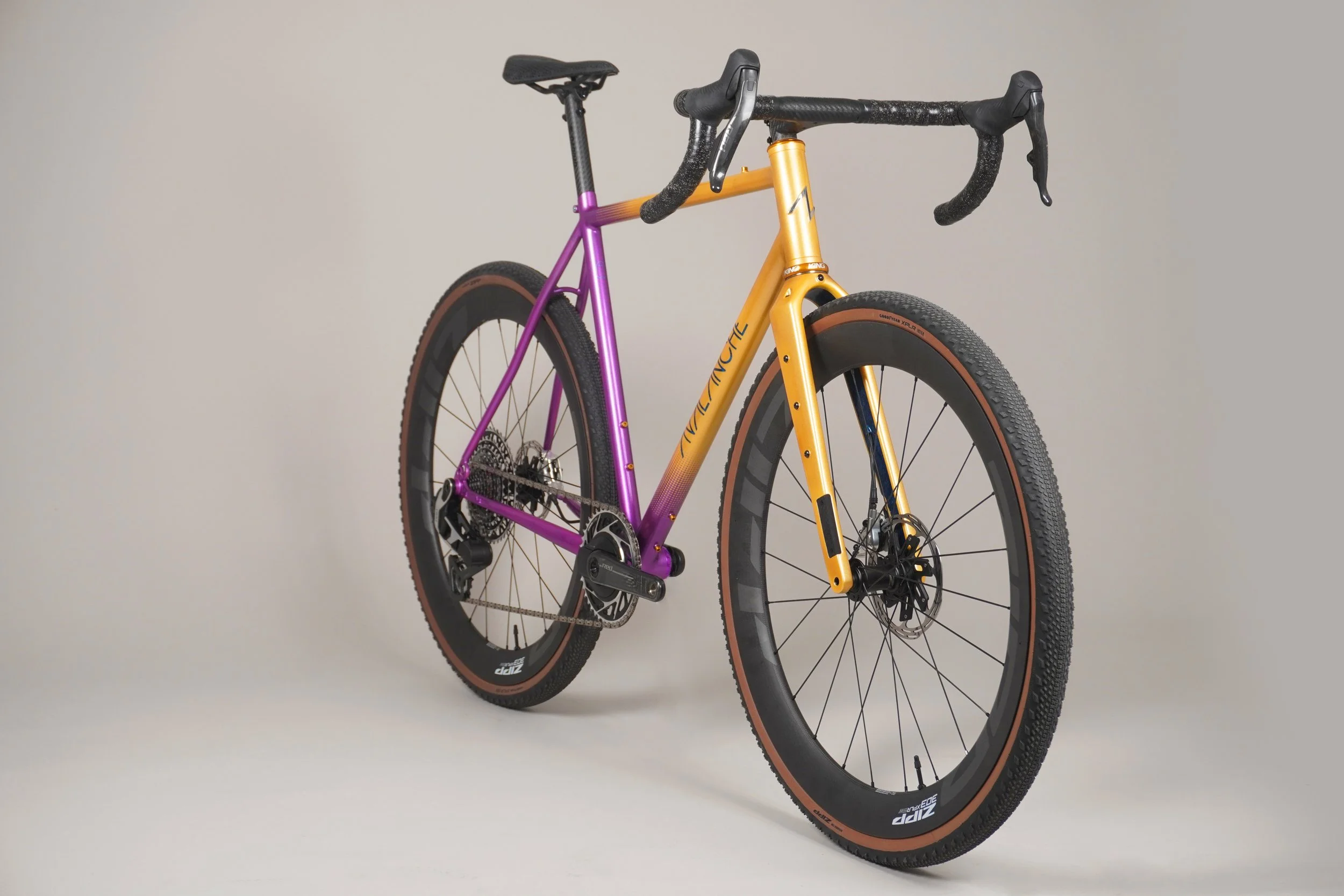 AVALANCHE CYCLE - VELO ROUTE INOX XCR SUR MESURE- VIOLET 15.jpg