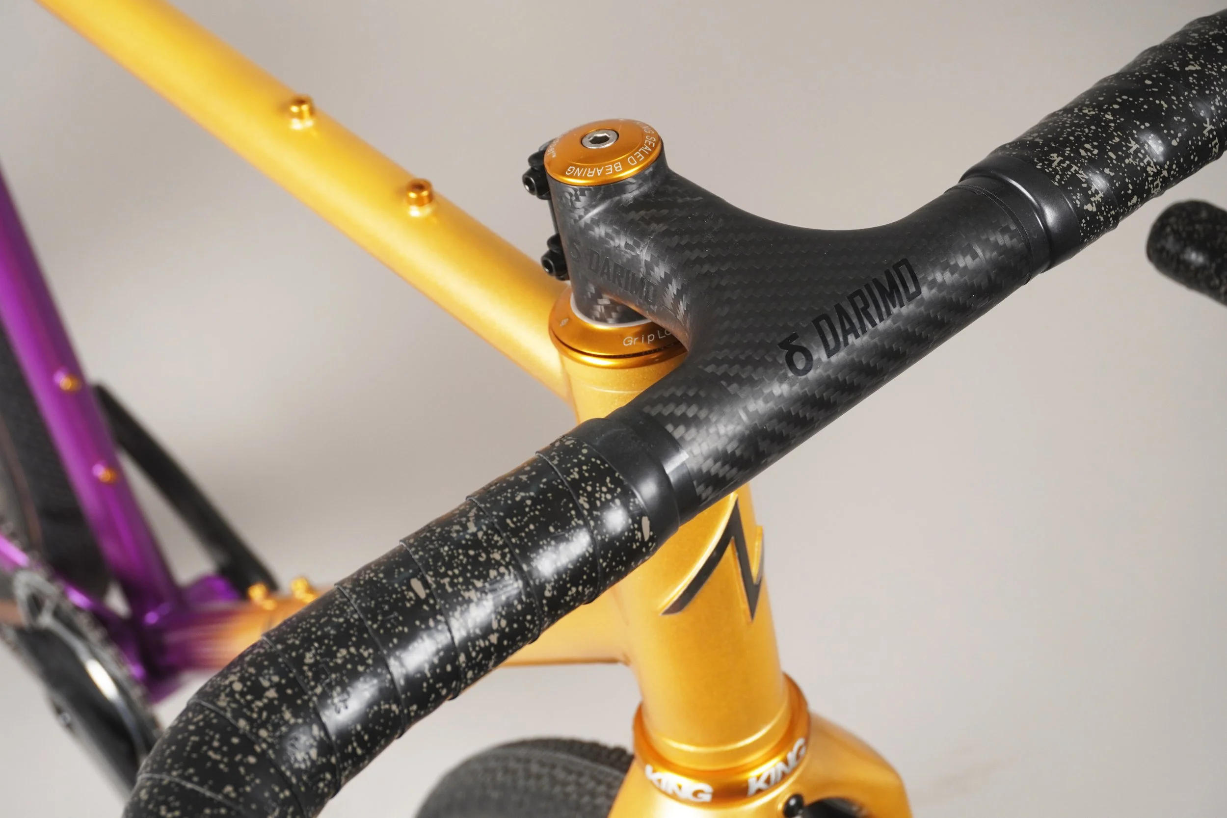 AVALANCHE CYCLE - VELO ROUTE INOX XCR SUR MESURE- VIOLET 17.jpg