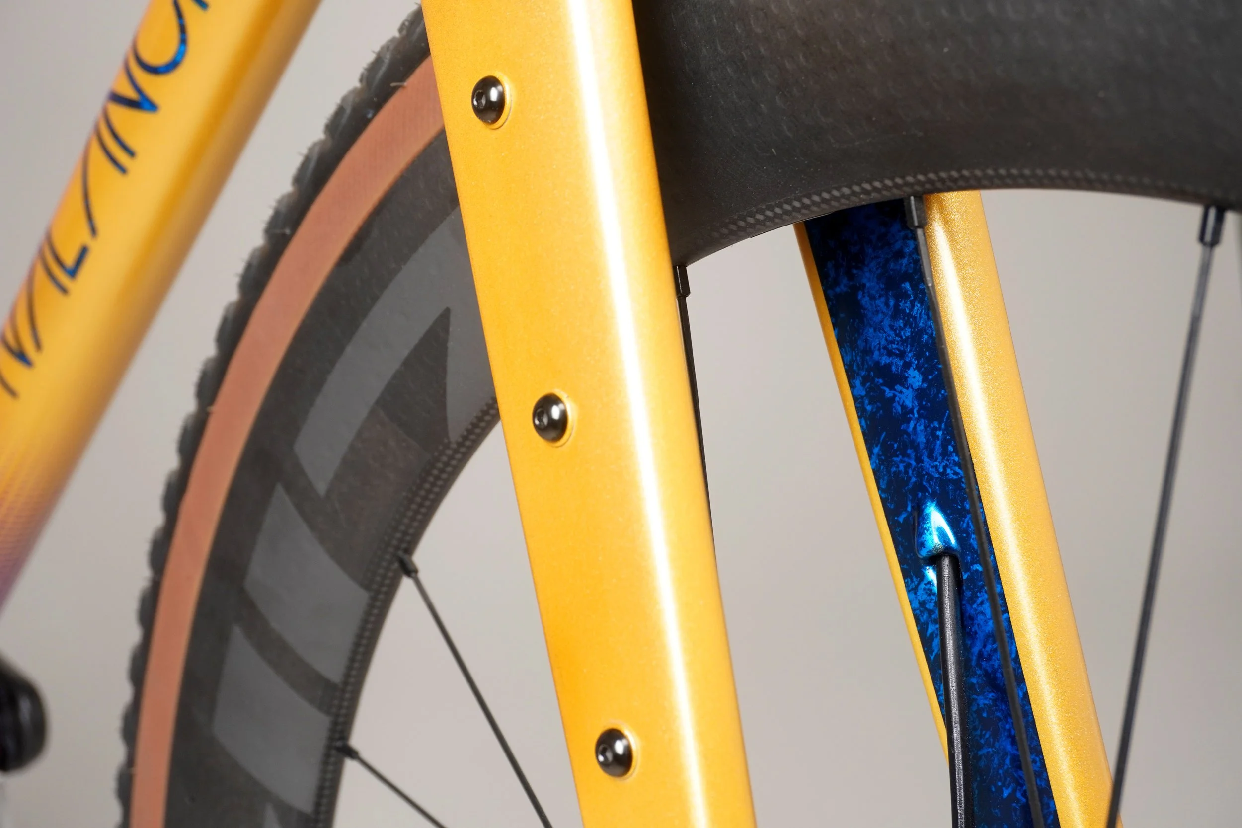 AVALANCHE CYCLE - VELO ROUTE INOX XCR SUR MESURE- VIOLET 20.jpg