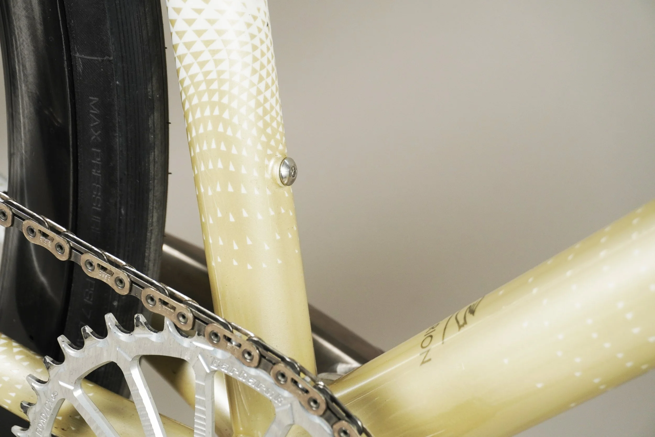 AVALANCHE CYCLES- WHITE TITANE PROLONGATEURS - 10.jpg