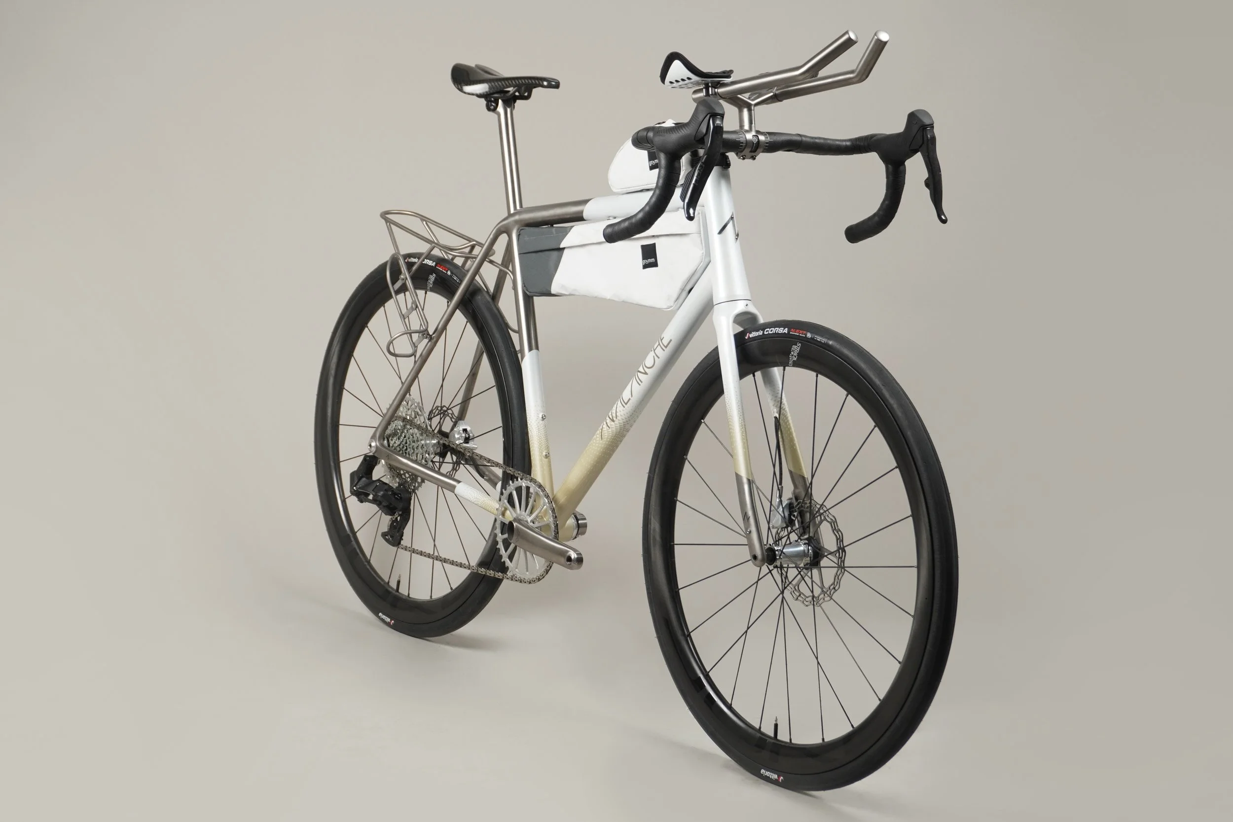 AVALANCHE CYCLES- WHITE TITANE PROLONGATEURS - 22.jpg
