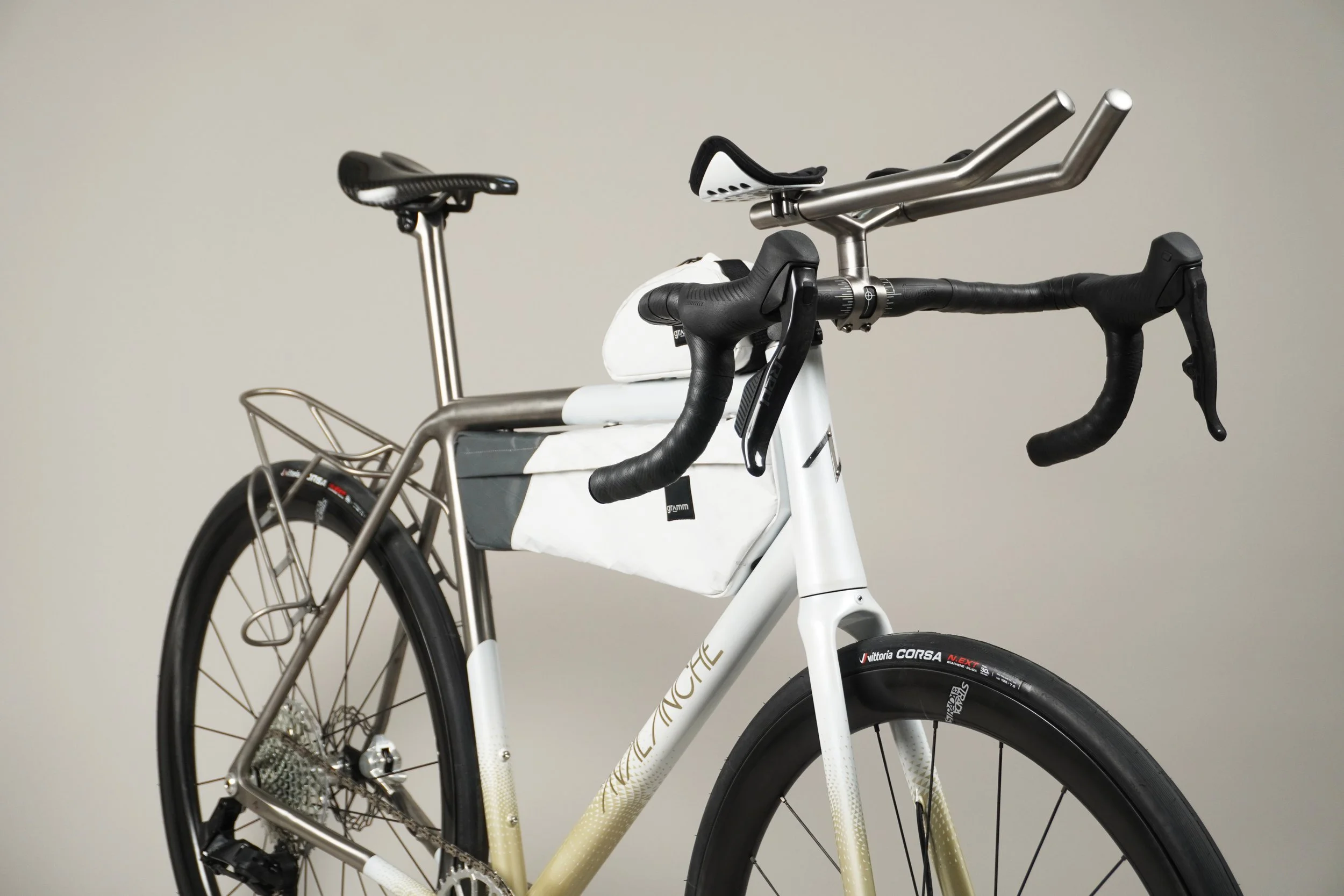 AVALANCHE CYCLES- WHITE TITANE PROLONGATEURS - 23.jpg