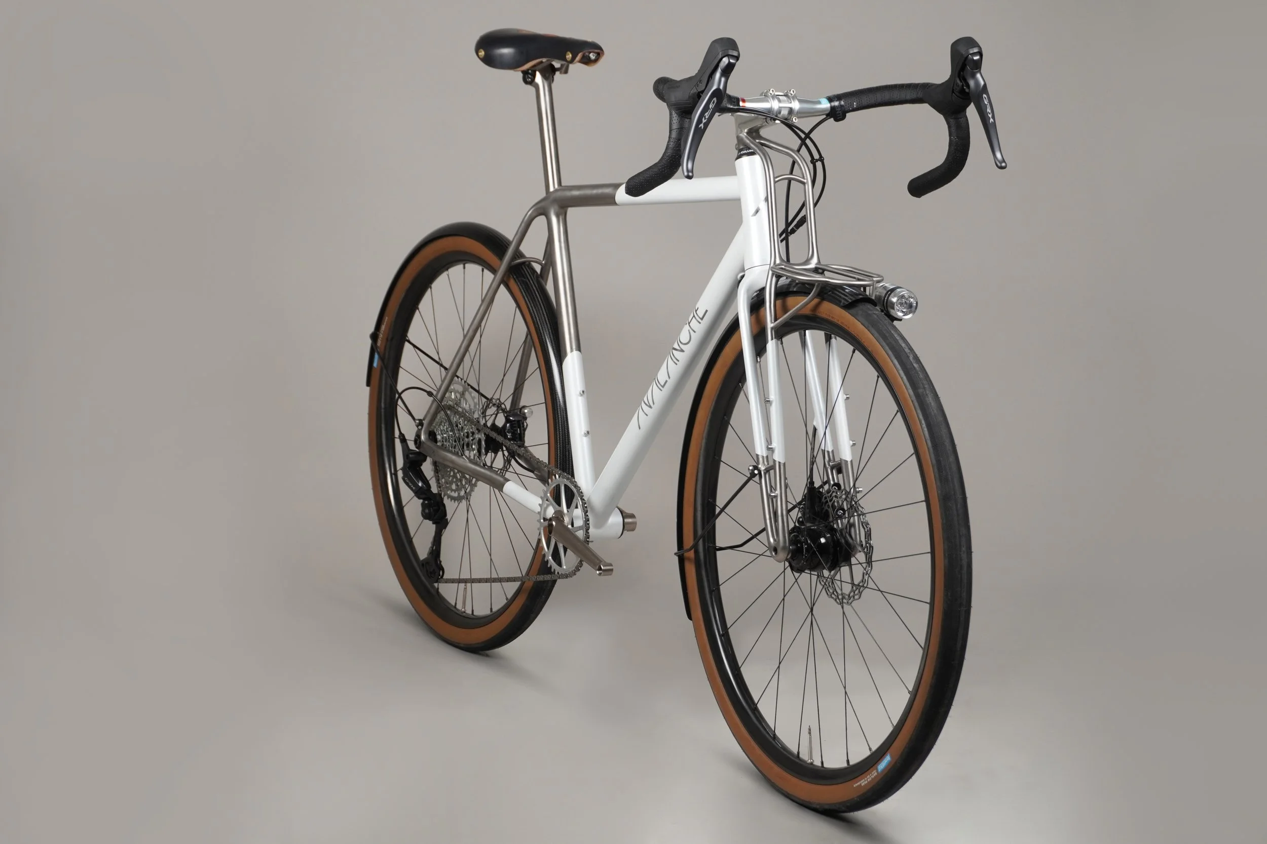 AVALANCHE CYCLE-TITANIUM WHITE TRUSS 17.jpg