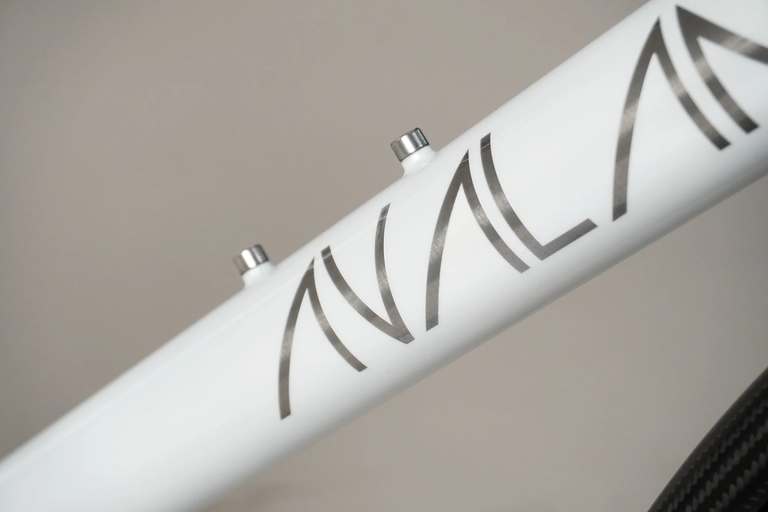 AVALANCHE CYCLE-TITANIUM WHITE TRUSS 25.jpg