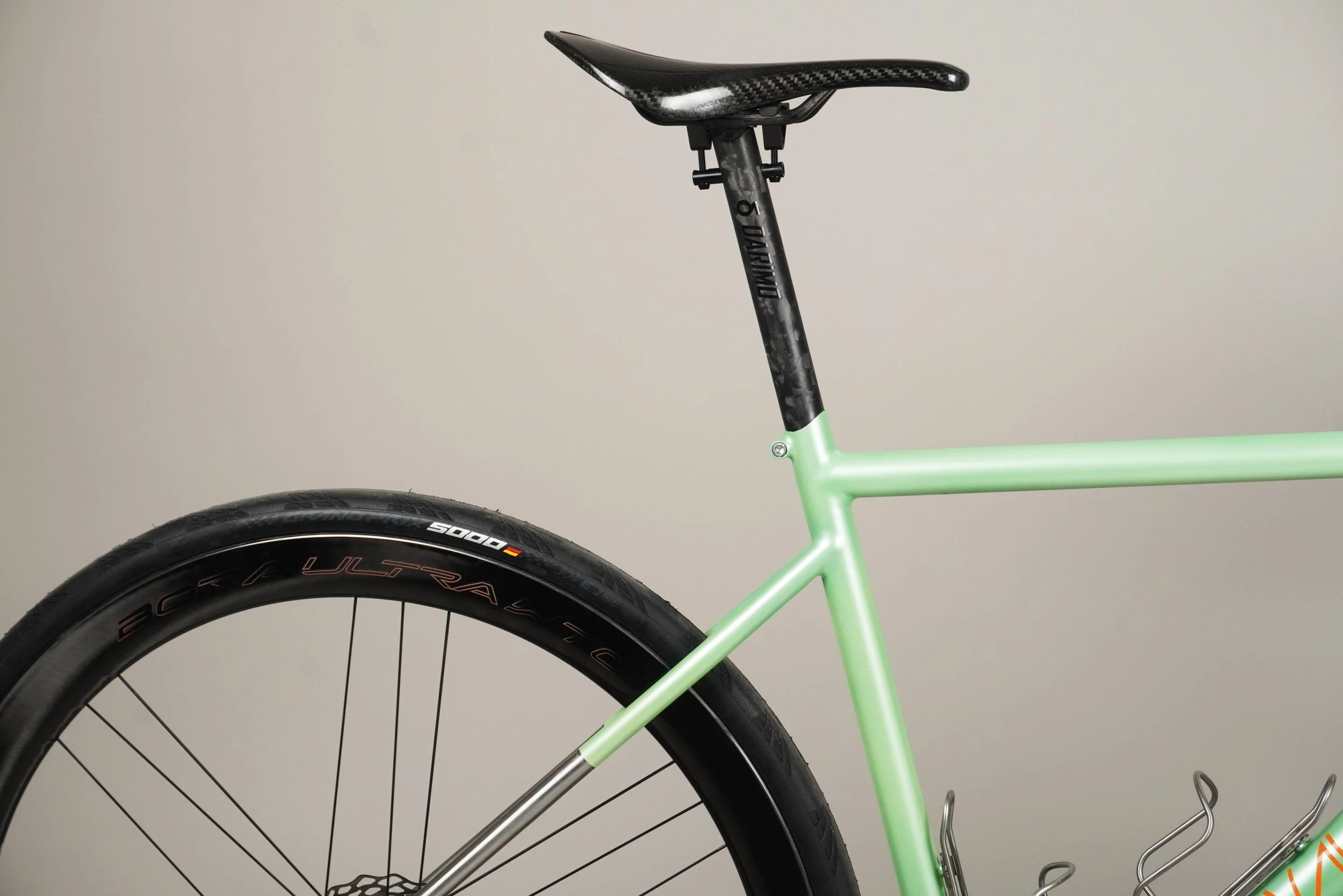 AVALANCHE-vélo inox route sur mesure-vert orange 02.jpg