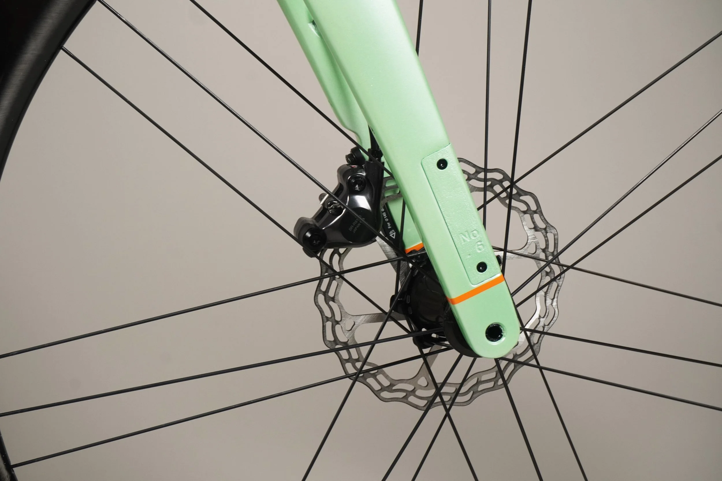 AVALANCHE-vélo inox route sur mesure-vert orange 07.jpg