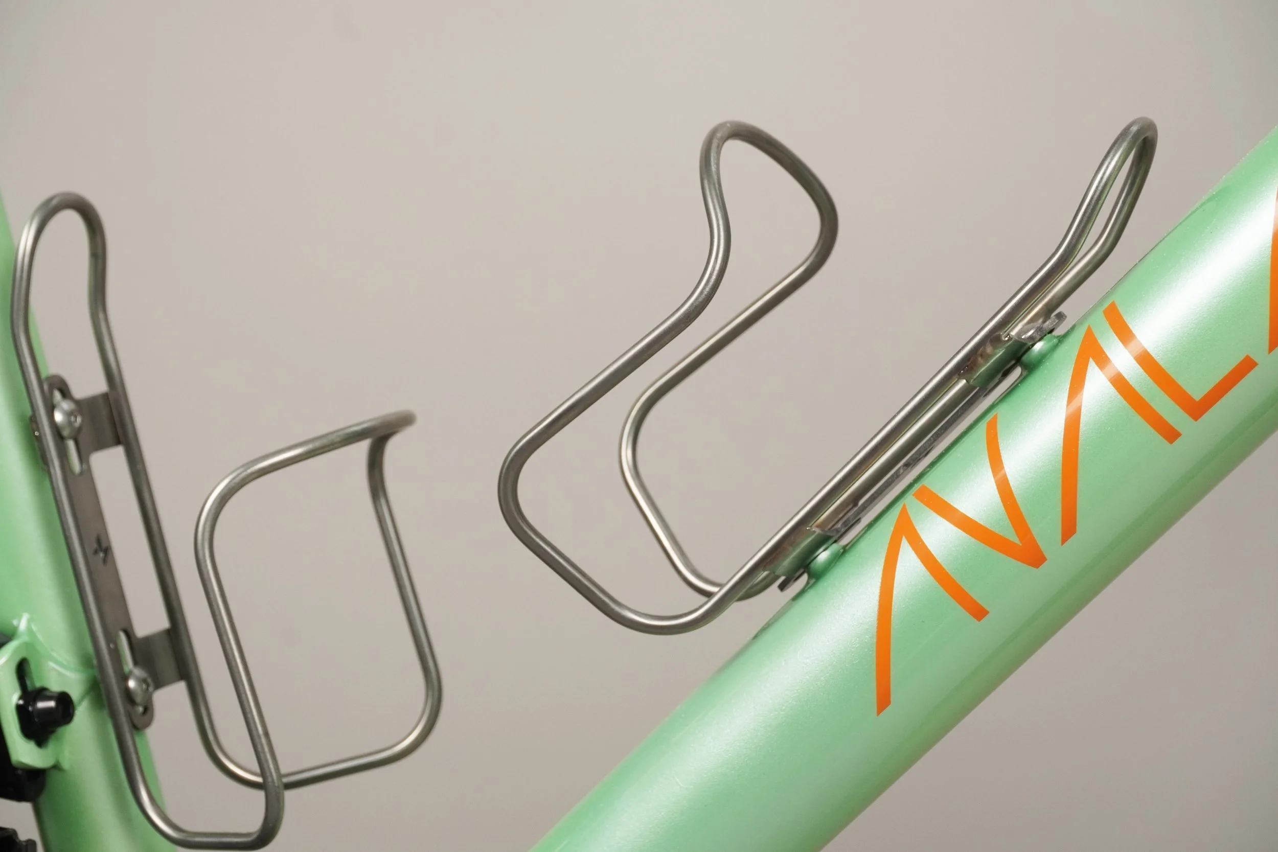 AVALANCHE-vélo inox route sur mesure-vert orange 15.jpg