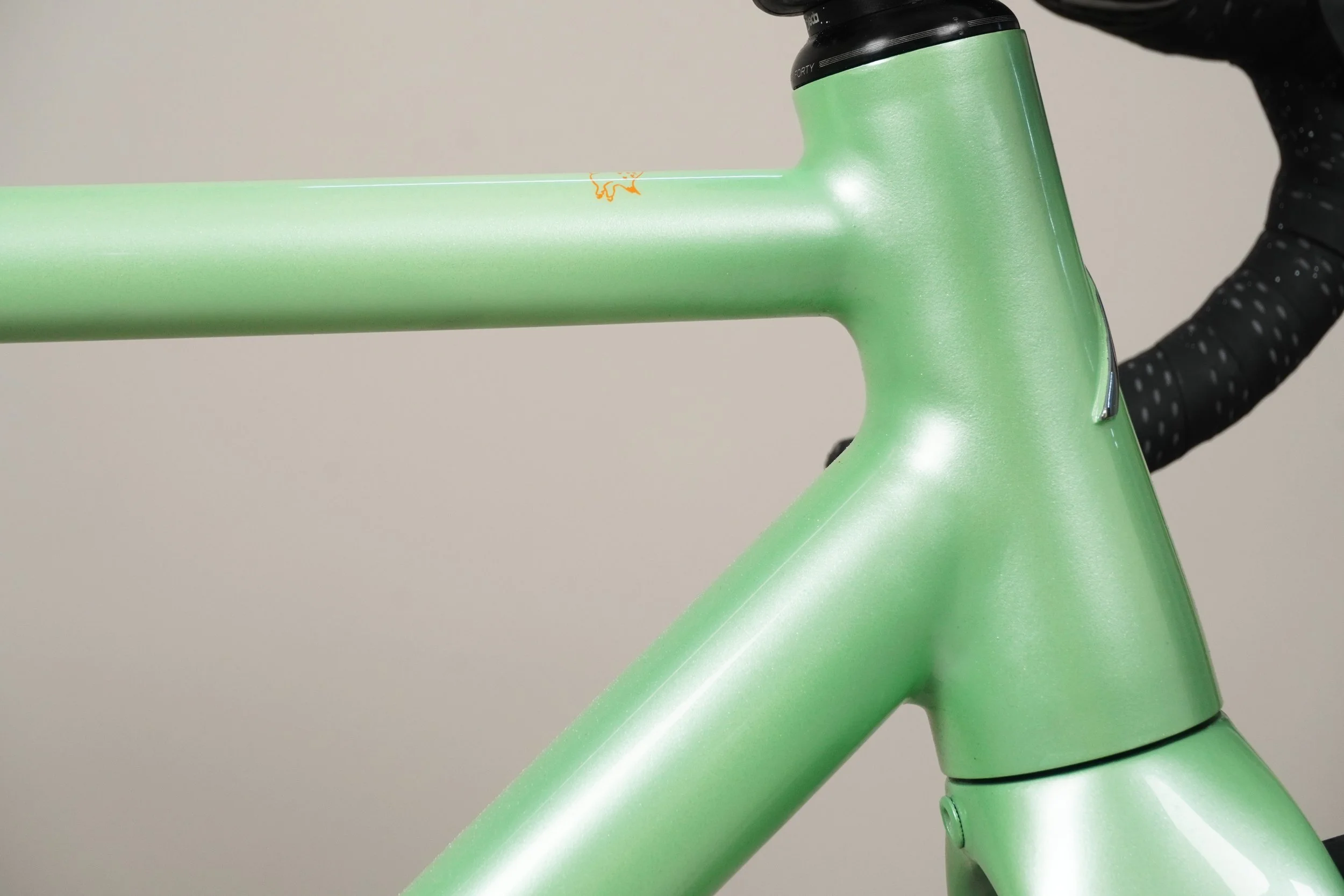 AVALANCHE-vélo inox route sur mesure-vert orange 16.jpg