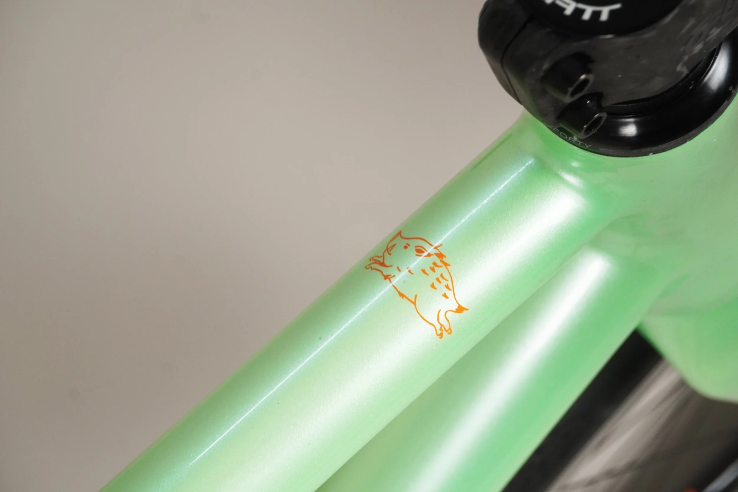 AVALANCHE-vélo inox route sur mesure-vert orange 17.jpg