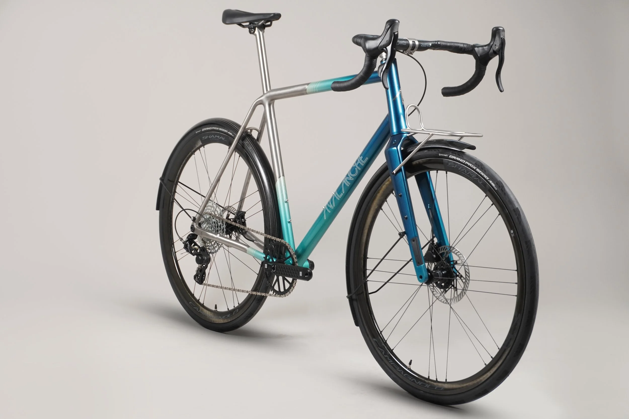 AVALANCHE CYCLES-TITANIUM GRAVEL BLUE GRADIENT 15.jpg