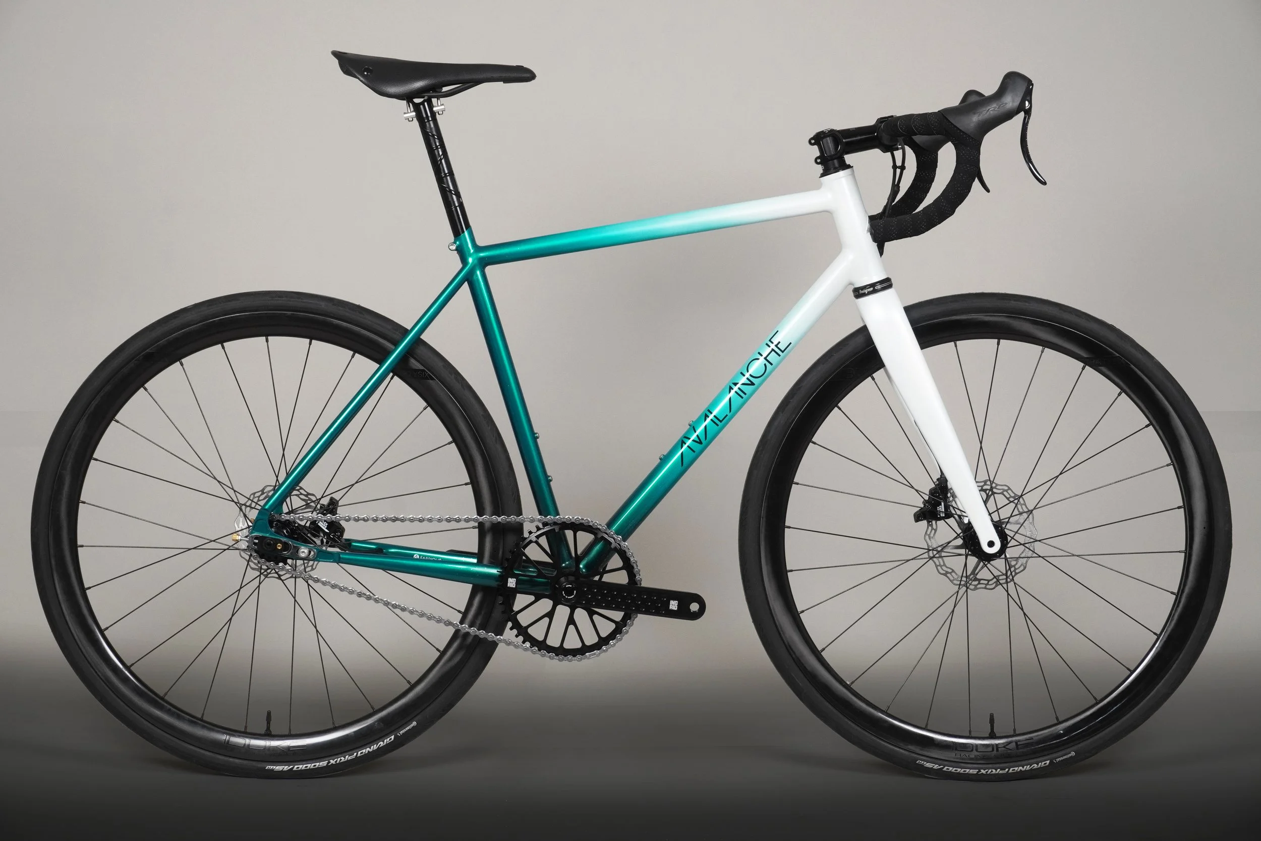 Avalanche cycles -vélo acier sur-msure