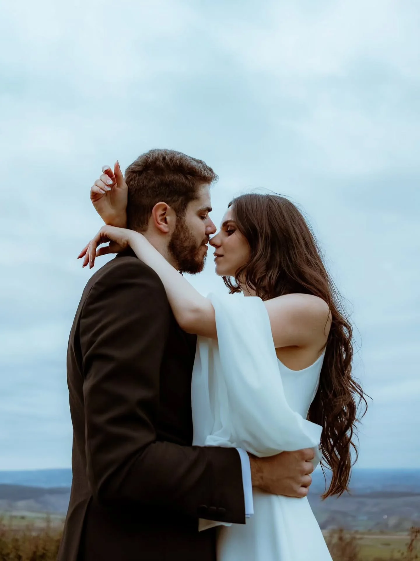 &quot;We laugh, we love, and we lean on the One who joined us together.&quot;
-
-
-
Location: @thebarncluj 
Dress: @ligiamocan.bridal
Flowers &amp; decor: @heartelier 
Make-up: @trif.lauraoana 
Candy bar: @nadiniere 
Nails: @patrice_nailatelier 
Game