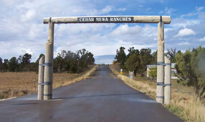 cedar-mesa-ranches entry.jpg