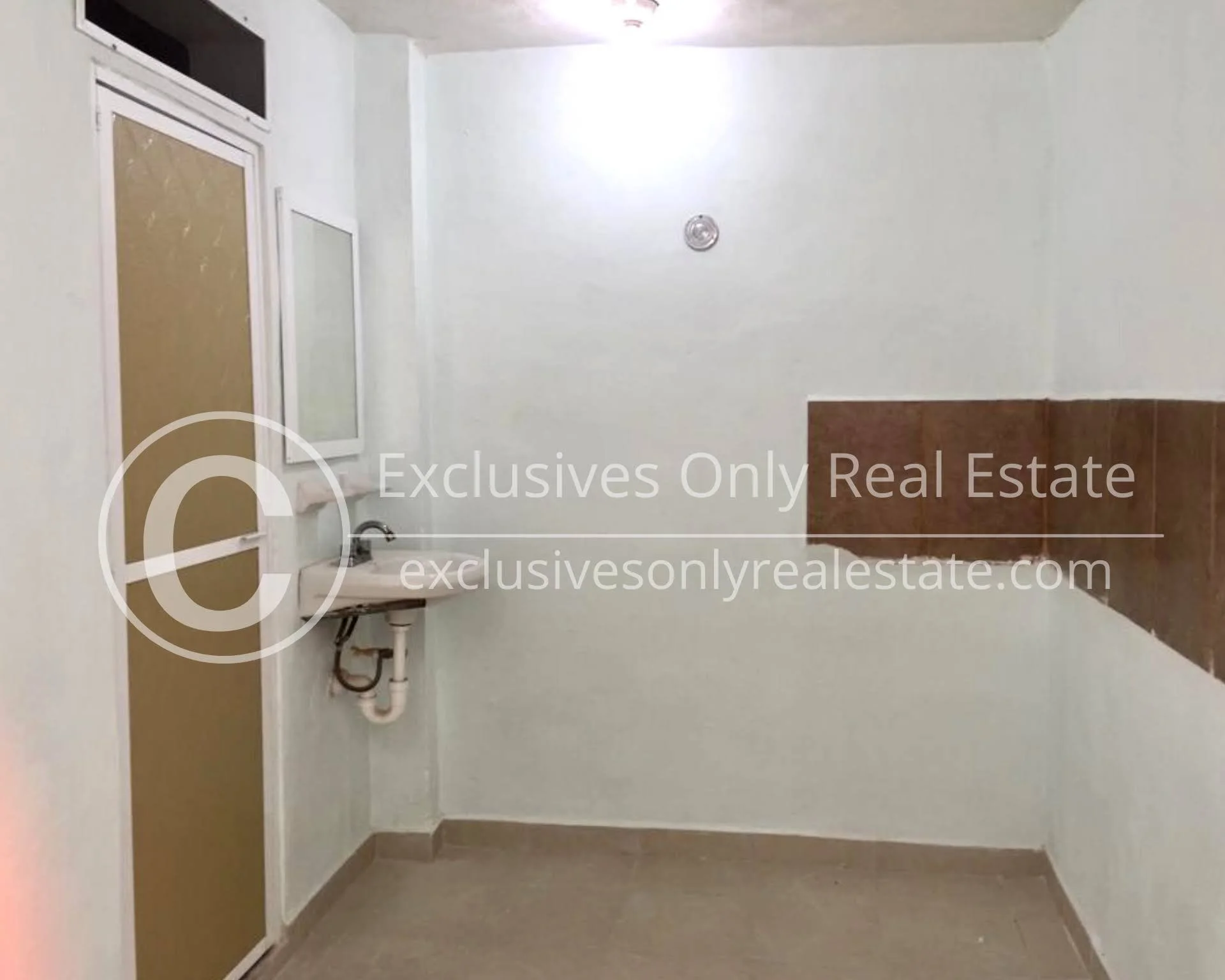 WhatsApp Image 2022-03-30 at 21.11.03 (5).jpeg