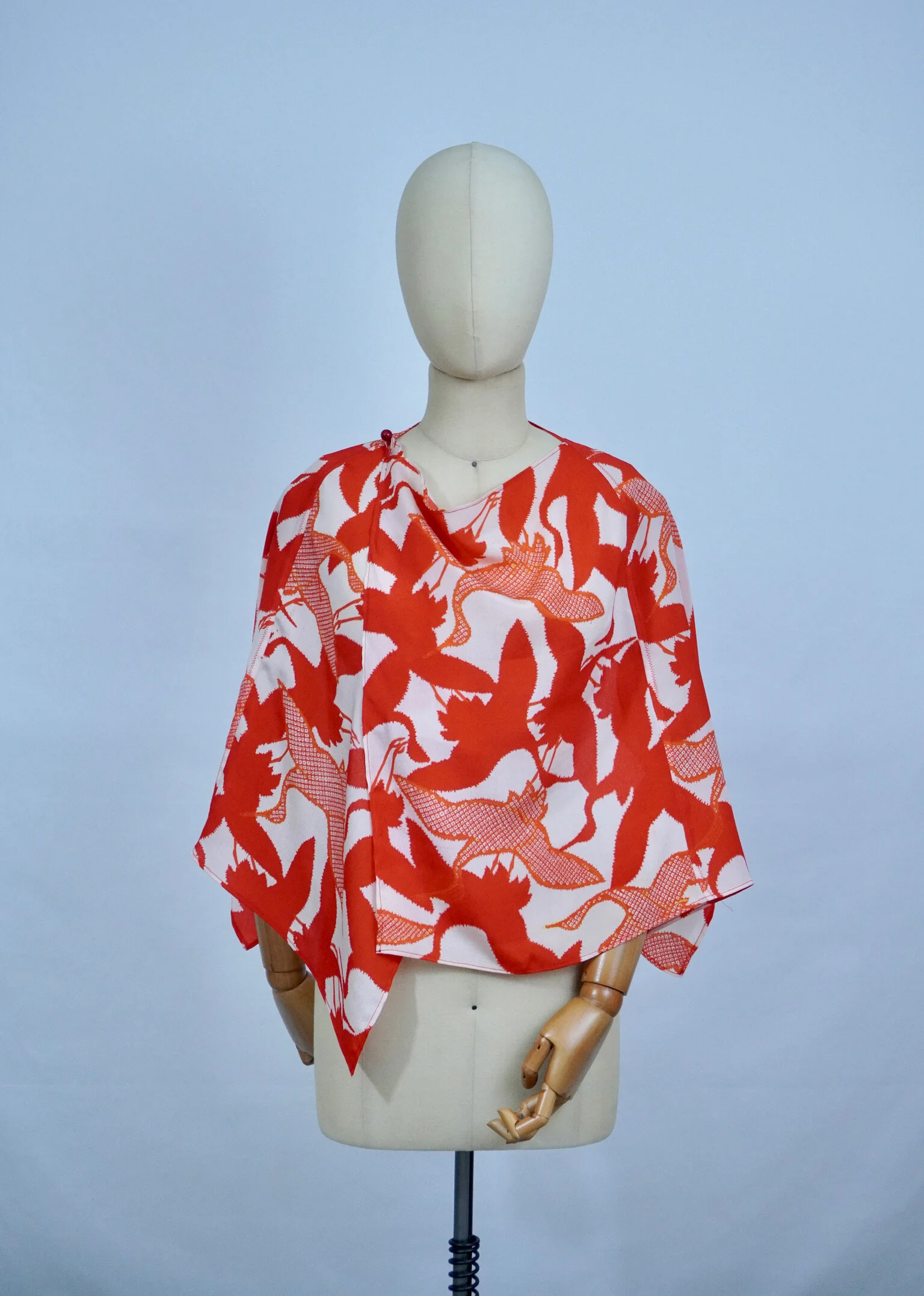 1EE358E4-A08F-409D-9D6C-8EDFCD68B49D