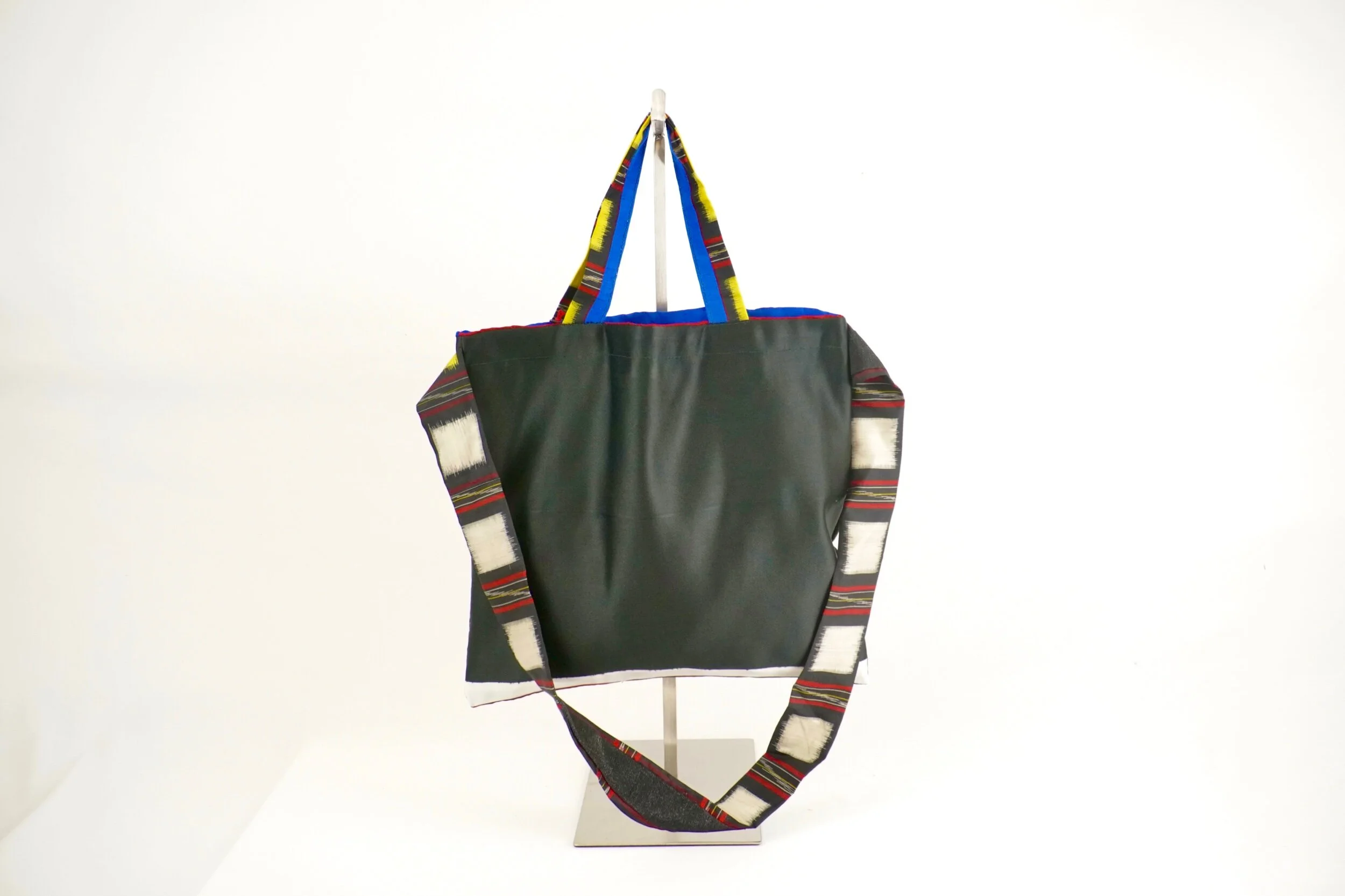 D9D7FFB9-BBE2-4B3B-BDC9-A27C3C3E01B8