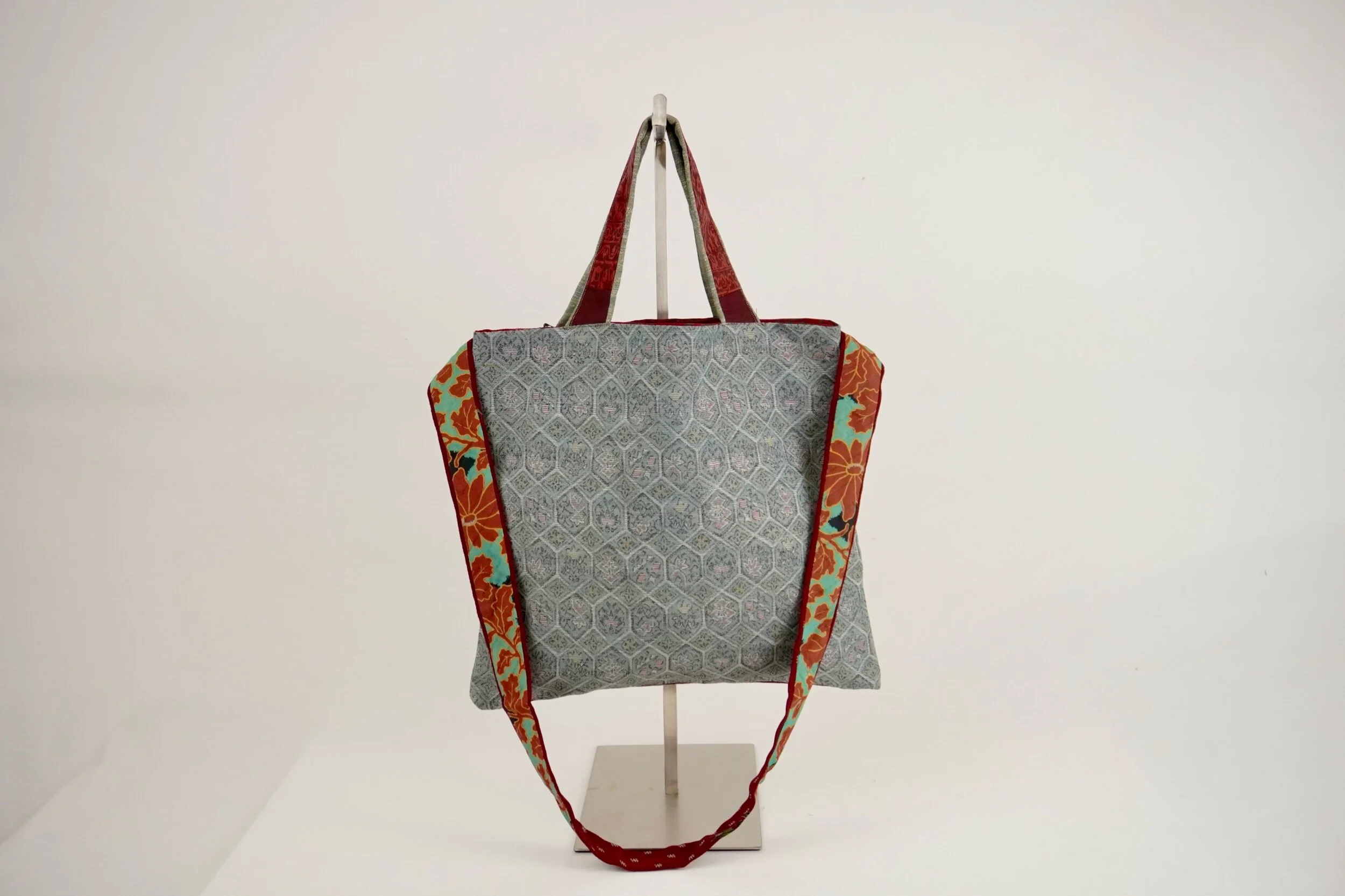 EC843A48-57F3-45FF-8E99-05CDDB06C252