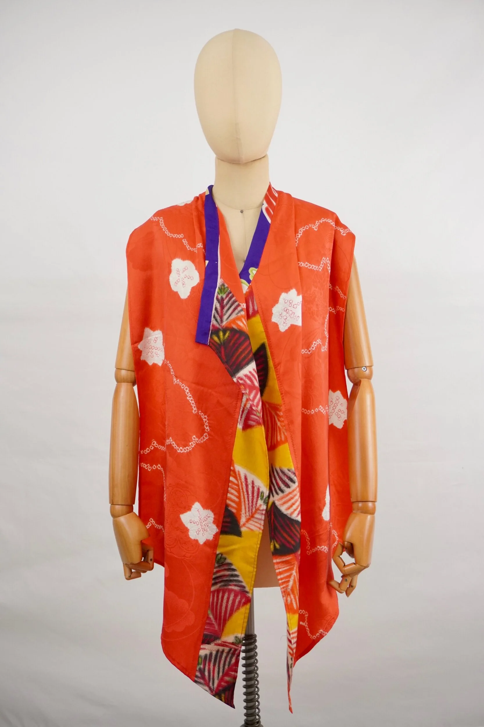 31F5C53E-597F-4EDD-961D-845442FF4189