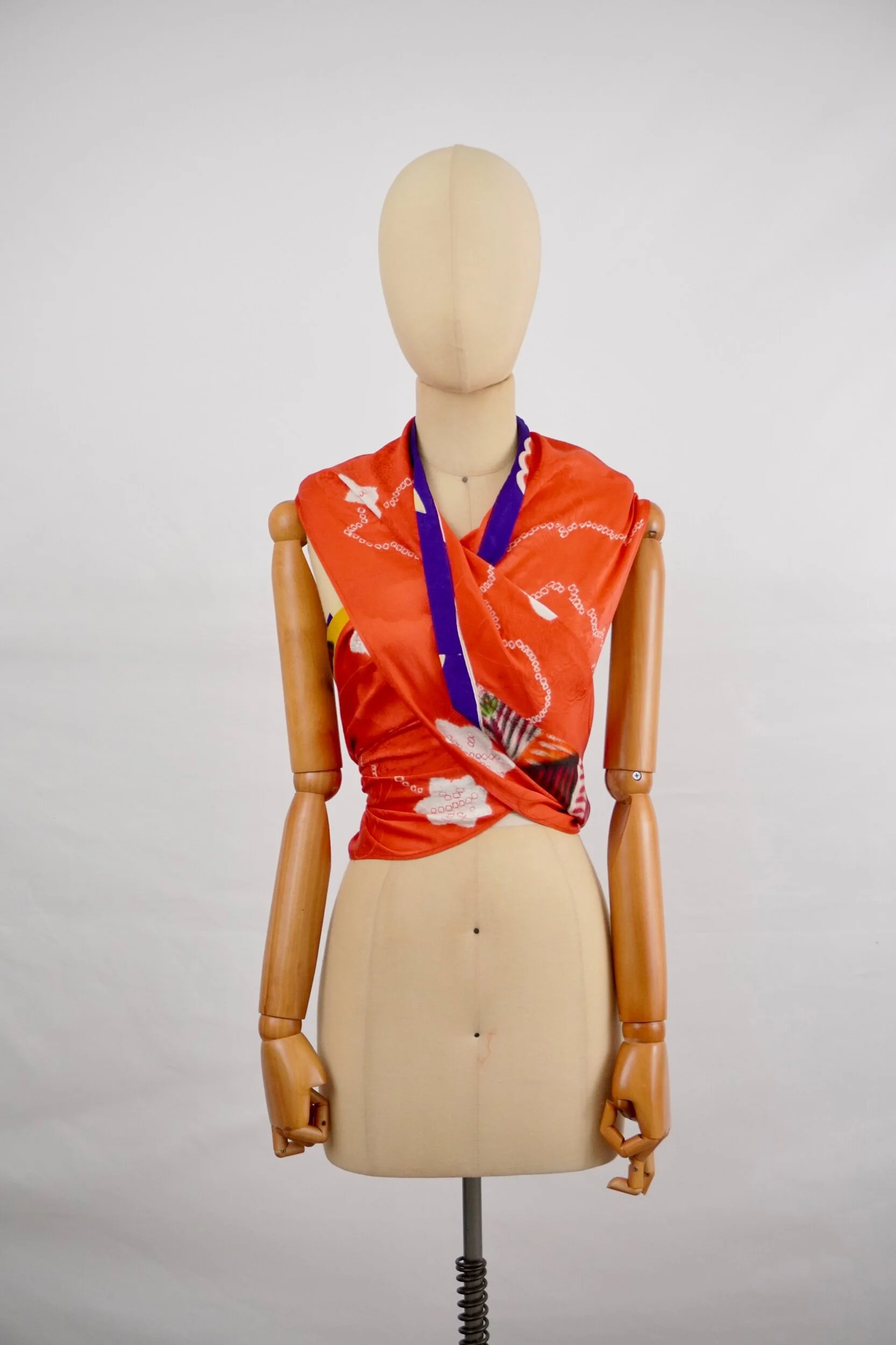 A8DC1300-23E5-4FB8-A6DD-59D93434CCEF