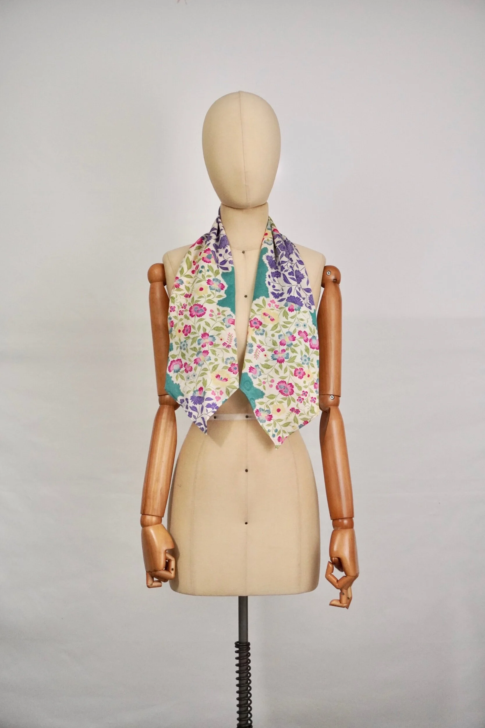 419816E7-9870-4946-A762-06F04A1E868A