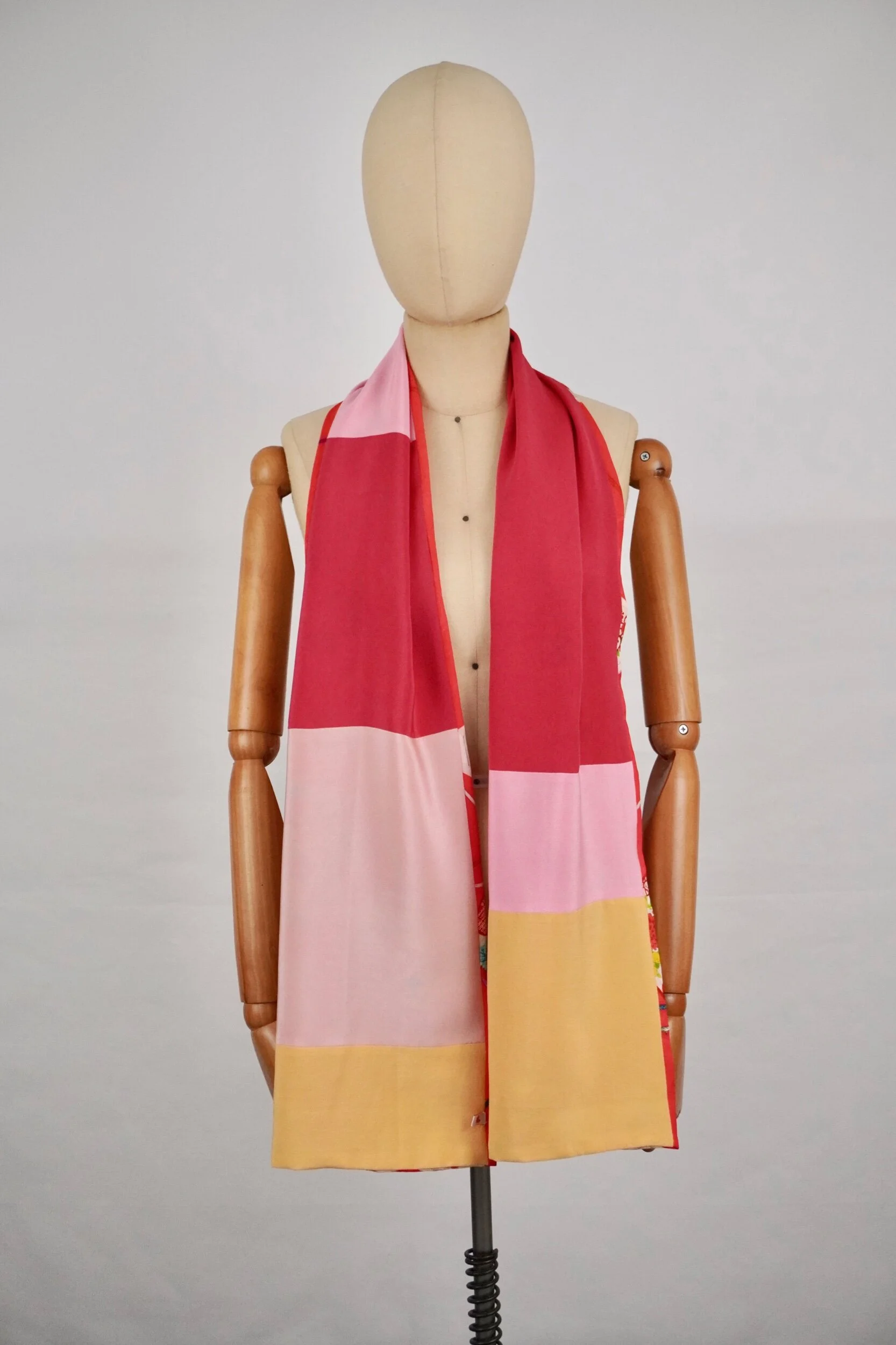 735A769F-70B7-492A-93CC-AC708CF726B8