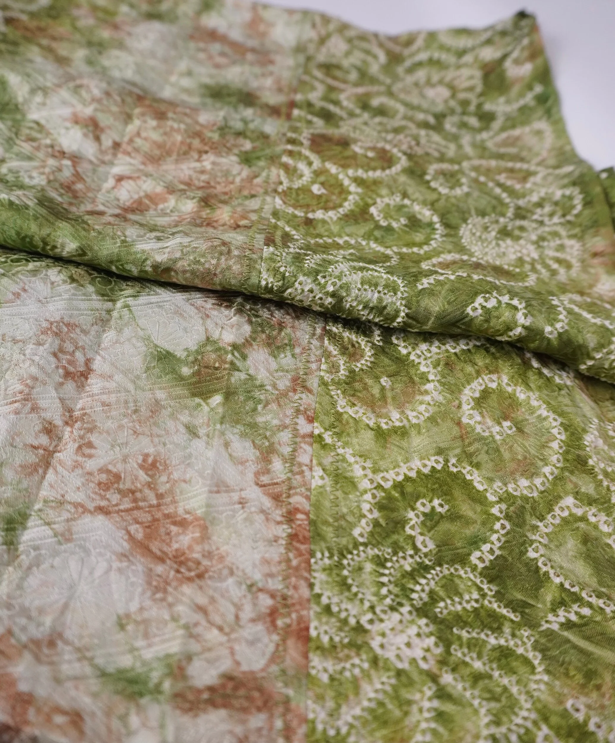 EDB8AAA6-2D6F-489D-A03E-5385DB51CC7F