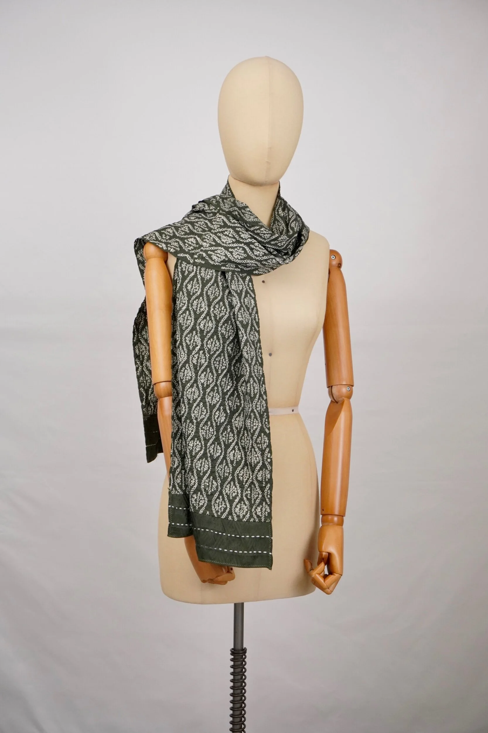 92757BE9-02FD-4EF8-9875-E58948B3DA50