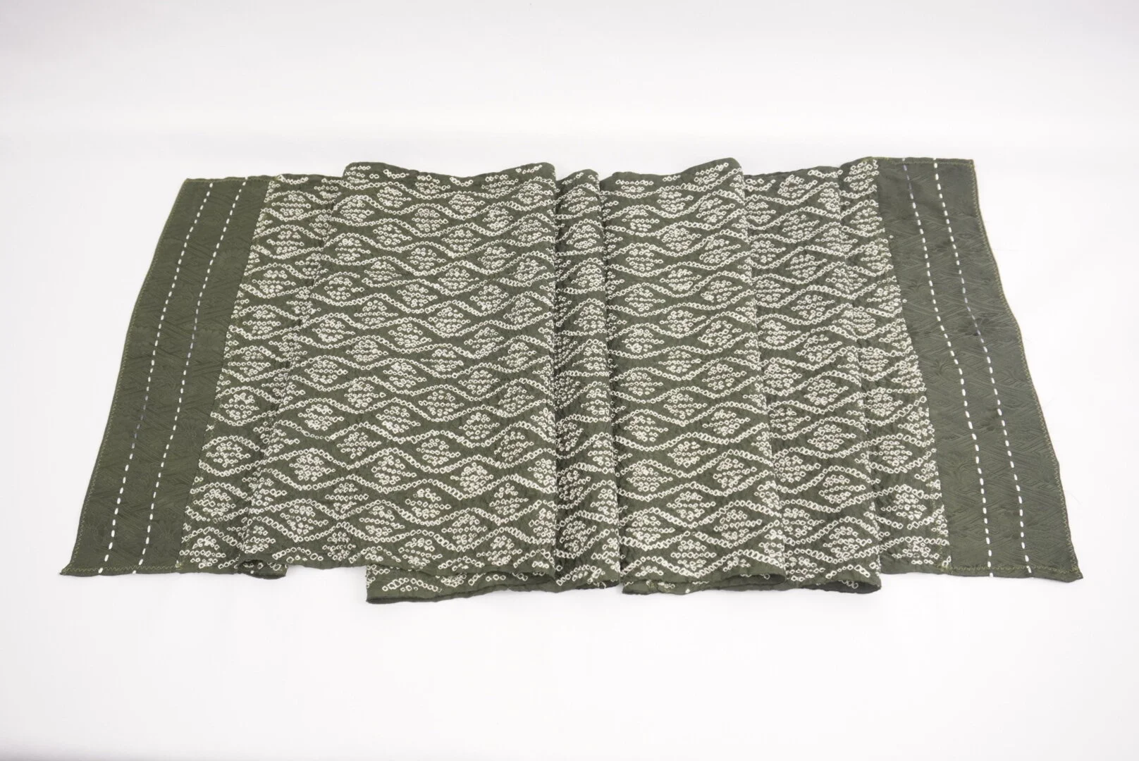 7DC30B2C-2A05-4075-A1FB-E3838C8EDD4E