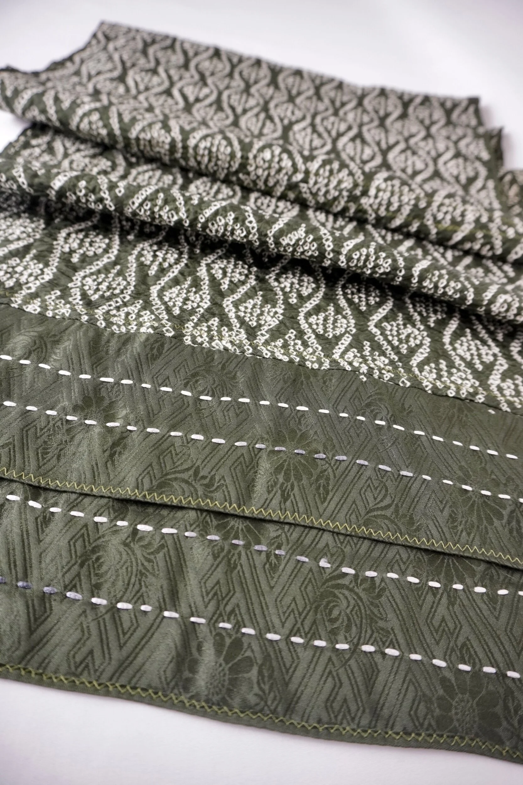 72D36BF4-03C1-49E3-A5EB-11D6D4C69BFB