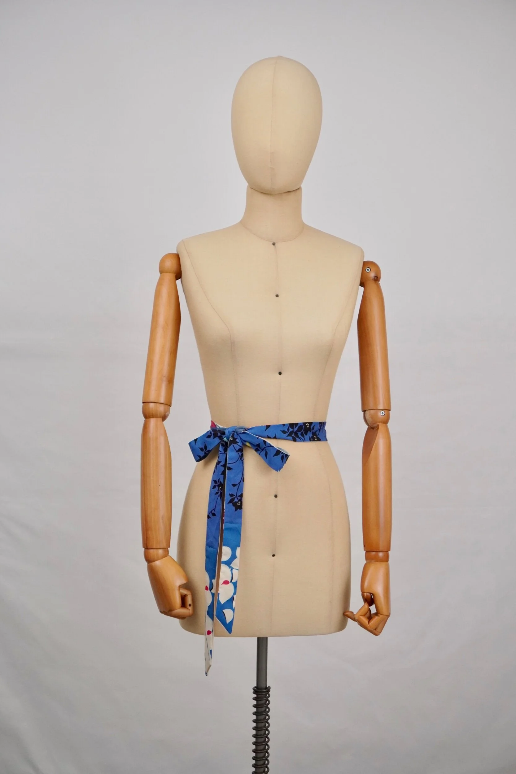 EFA65007-B7EC-4132-AA15-0F581AF24C2A