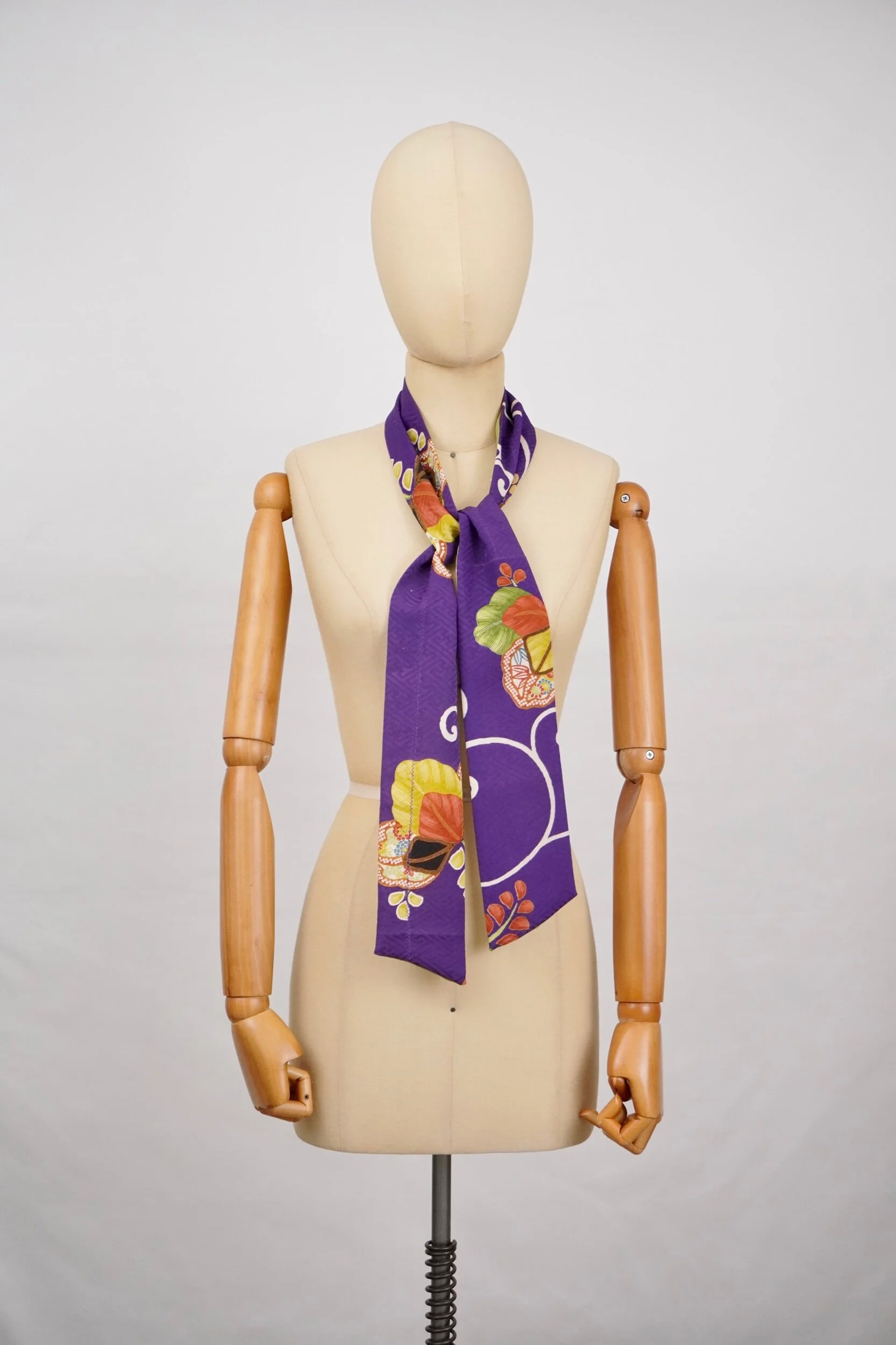 B73E8C04-A1BF-466C-9A8D-2E2B6B616441