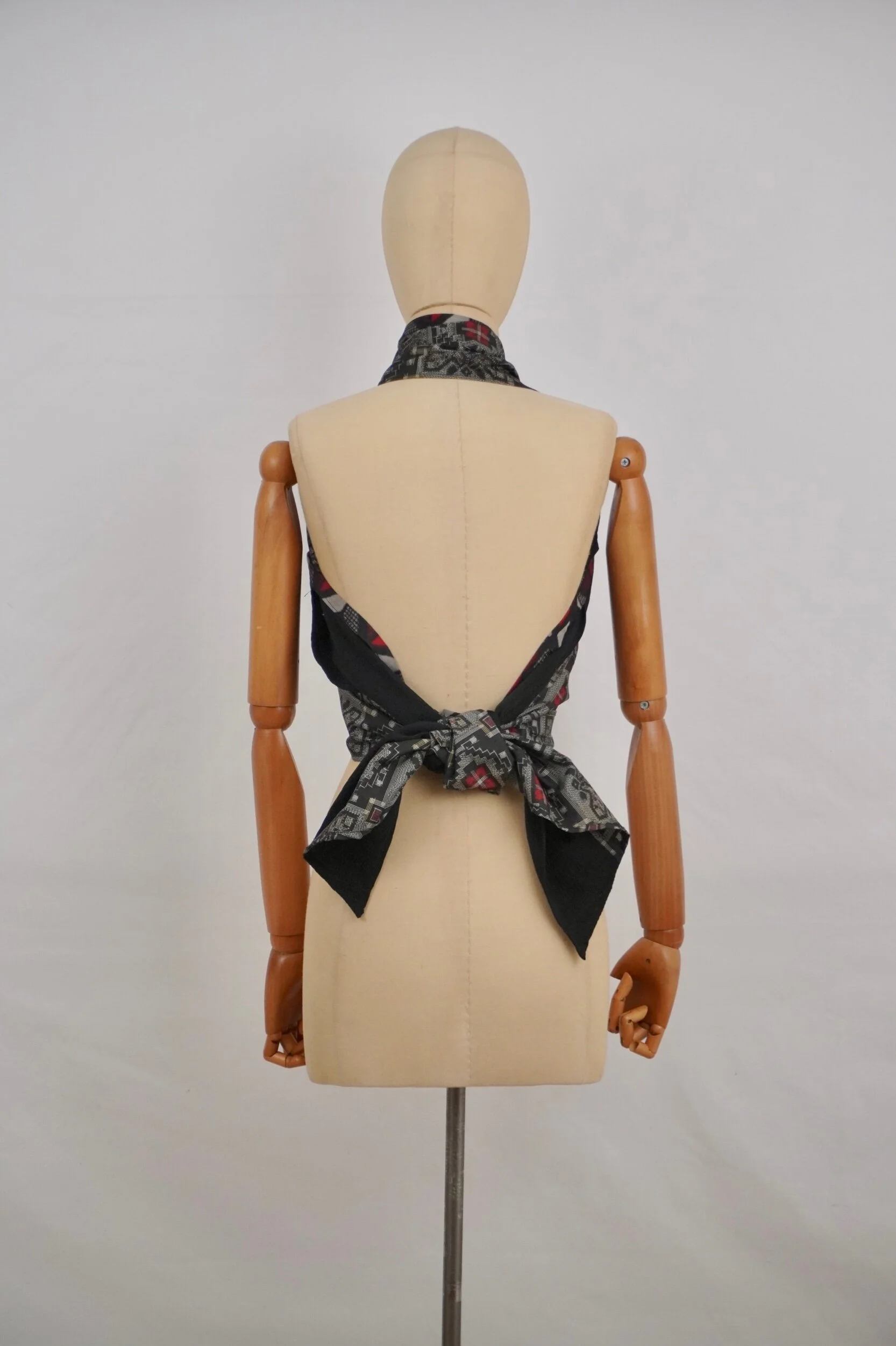 D5DCF639-9DDB-41D2-A69F-2D29FC09AECD