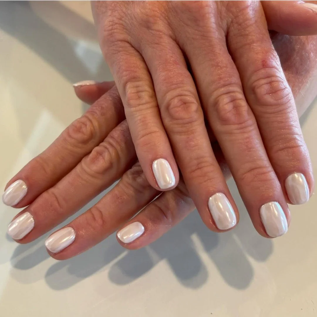 🤍&quot;Pearls are always appropriate.&quot; - Jackie Kennedy

💅Nails by @nailsby.fyn 

☎ Call now or visit our website to book your appointment!

📞 (850) 353-2804
💻 bsbdestin.com

#bsbdestin #destinfl #destinfwb #destinnails #todoindestin #destin