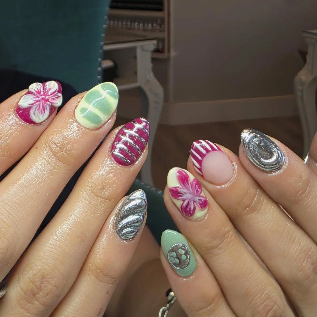 &quot;A French base, floral dreams, and chrome kisses.&quot; 

💅Nails by @megnoels.nails 

☎ Give us a call or visit our website to book an appointment!

📞 (850) 353-2804
💻 bsbdestin.com

 #spadestin #destinsalon #destinfwb #destinnails #nailinspo