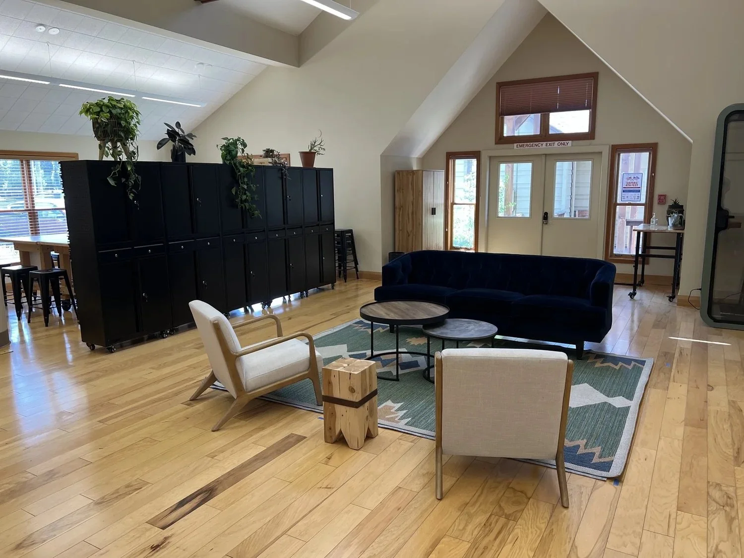 We're hiring for a part-time Community Manager!