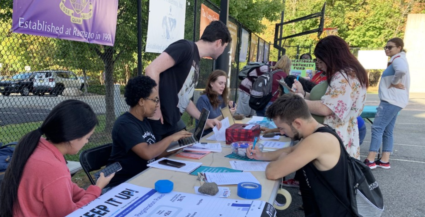 Ramapo Aids Students in the Voter Registration Process