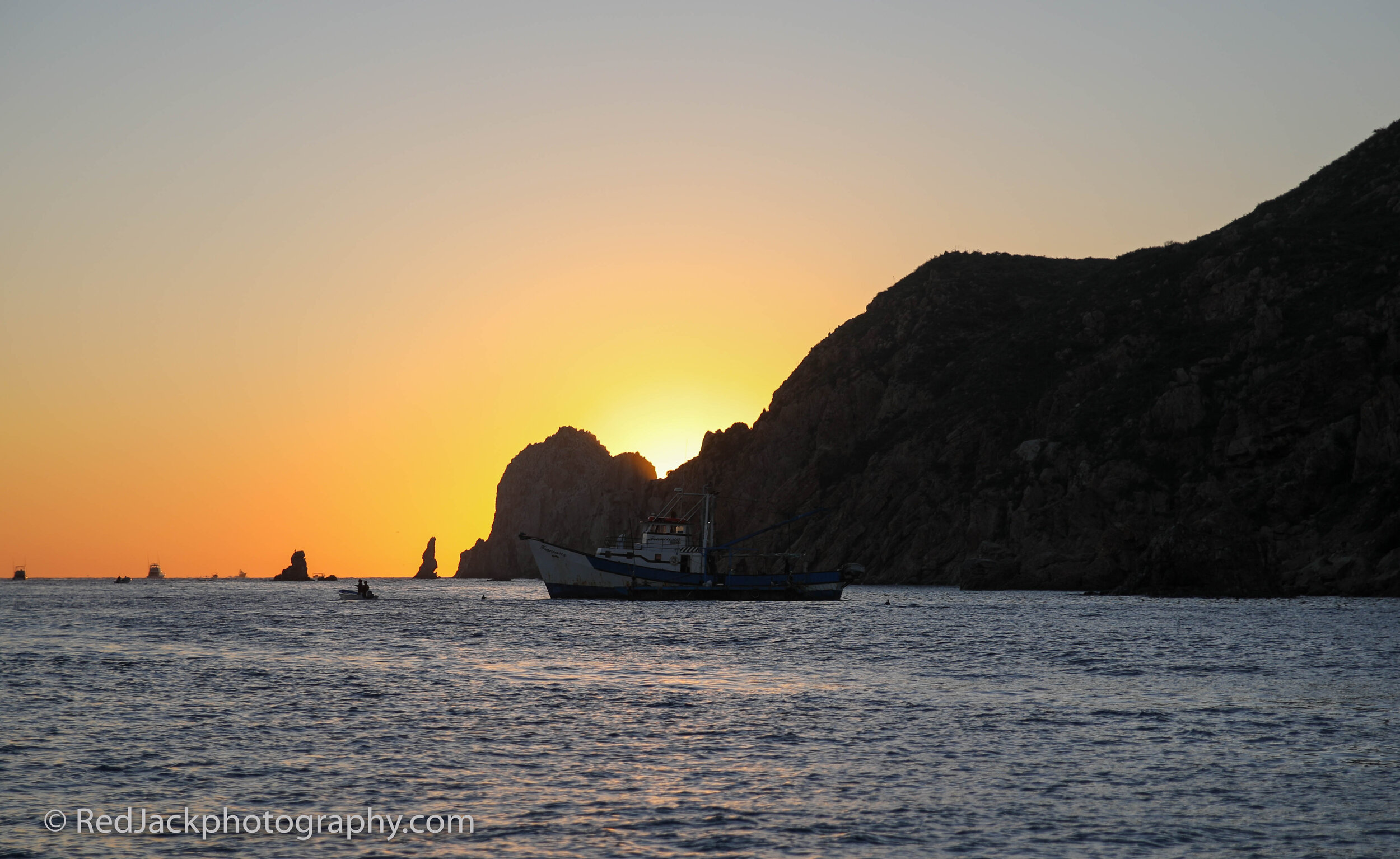 Cabo always provides for good sunrises... particularly when going fishing