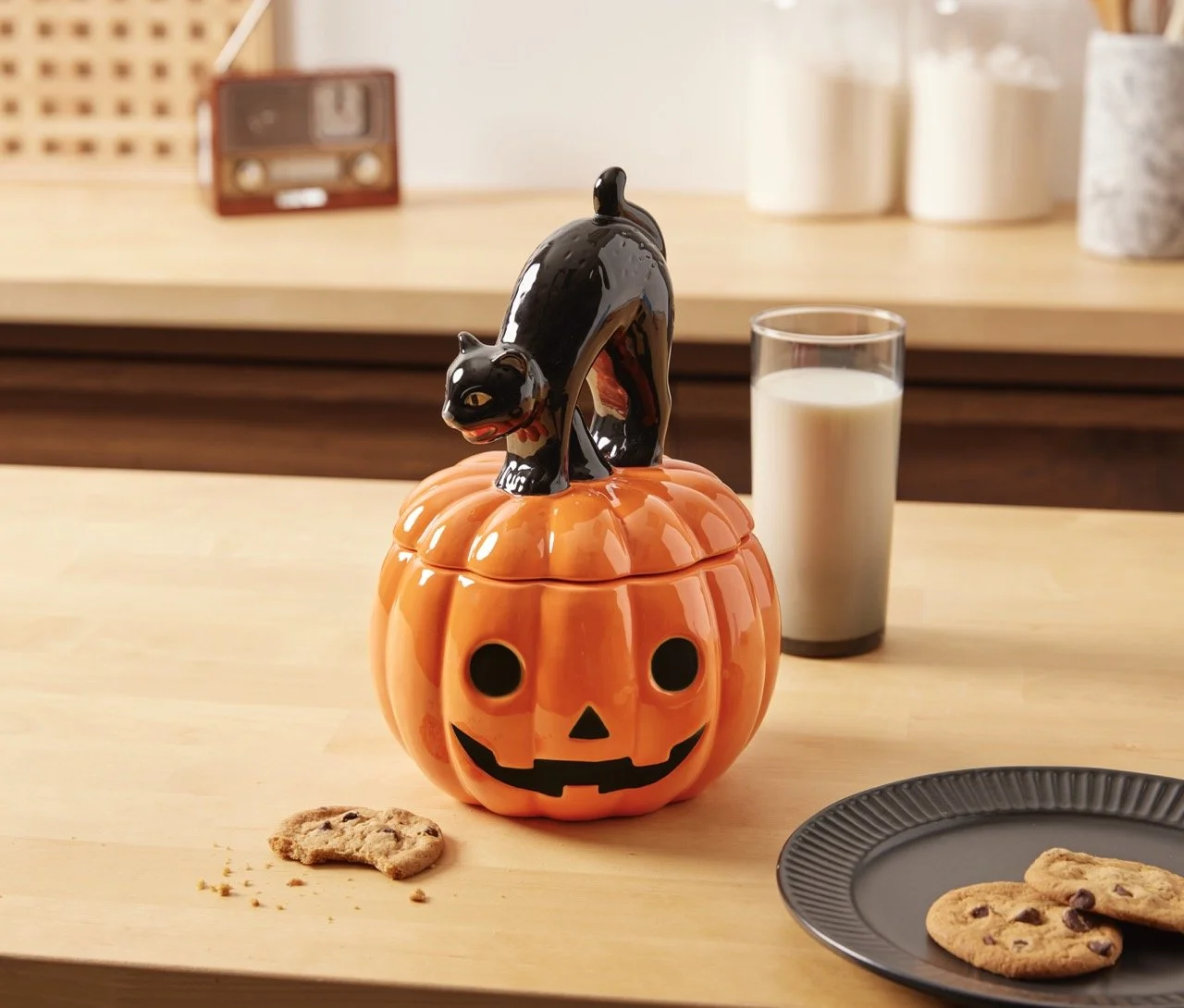 19996453_2 Large.jpeg