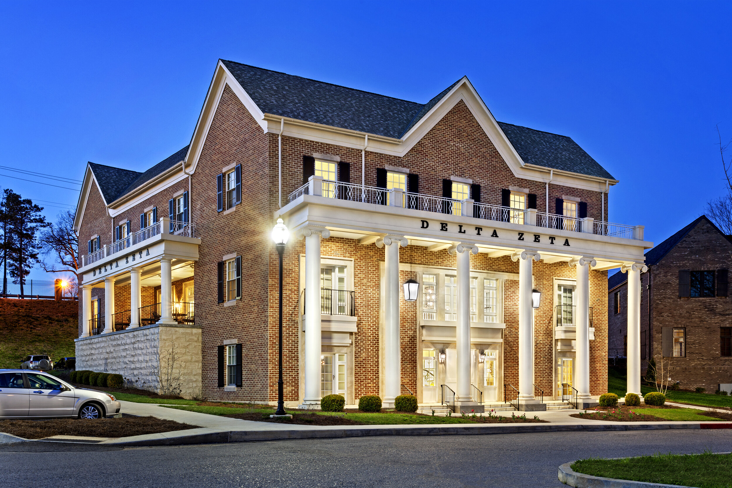 DeltaZeta-Exterior_1902.jpg