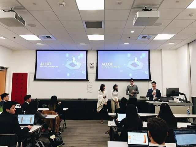 this week our teams presented their mid-semester deliverables to judges from  City National Bank &amp; the USC faculty. We can&rsquo;t wait to see your final products in a few weeks! #fintech