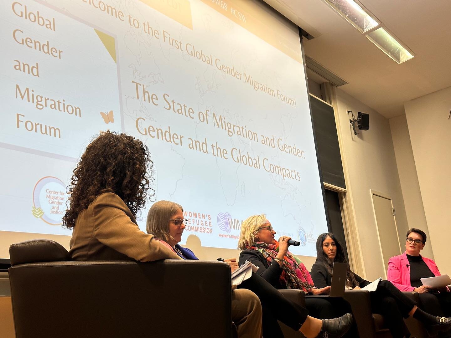 🔊First Global Gender and Migration Forum - Day 1📢

🎉 Yesterday, we kicked-off the First Global Gender and Migration Forum with a panel discussion on: &ldquo;The State of Migration and Gender: Gender in the Global Compacts&rdquo;

➡️ The panel was 