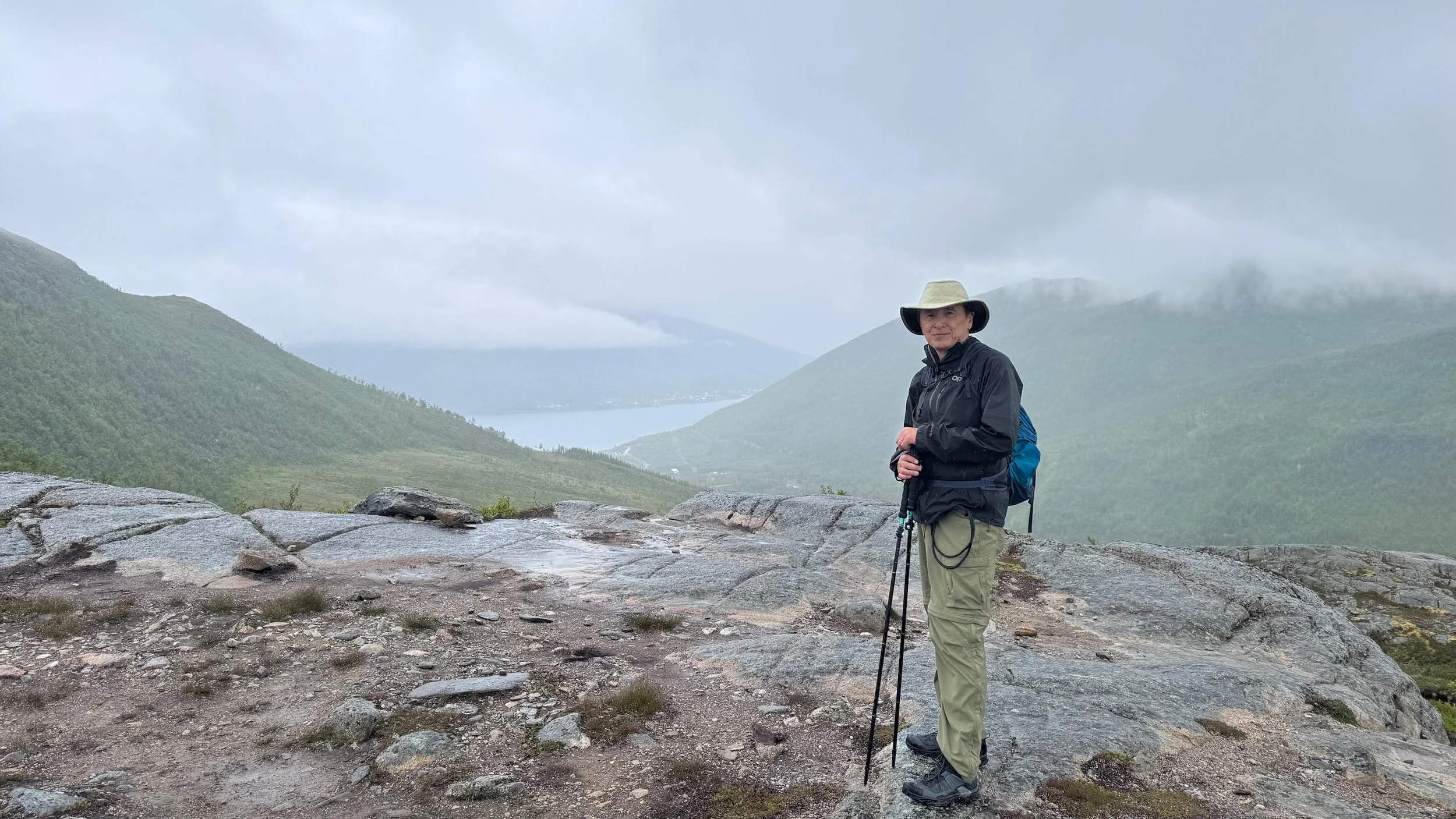 Mountain Hike in Tromsø 山间徒步